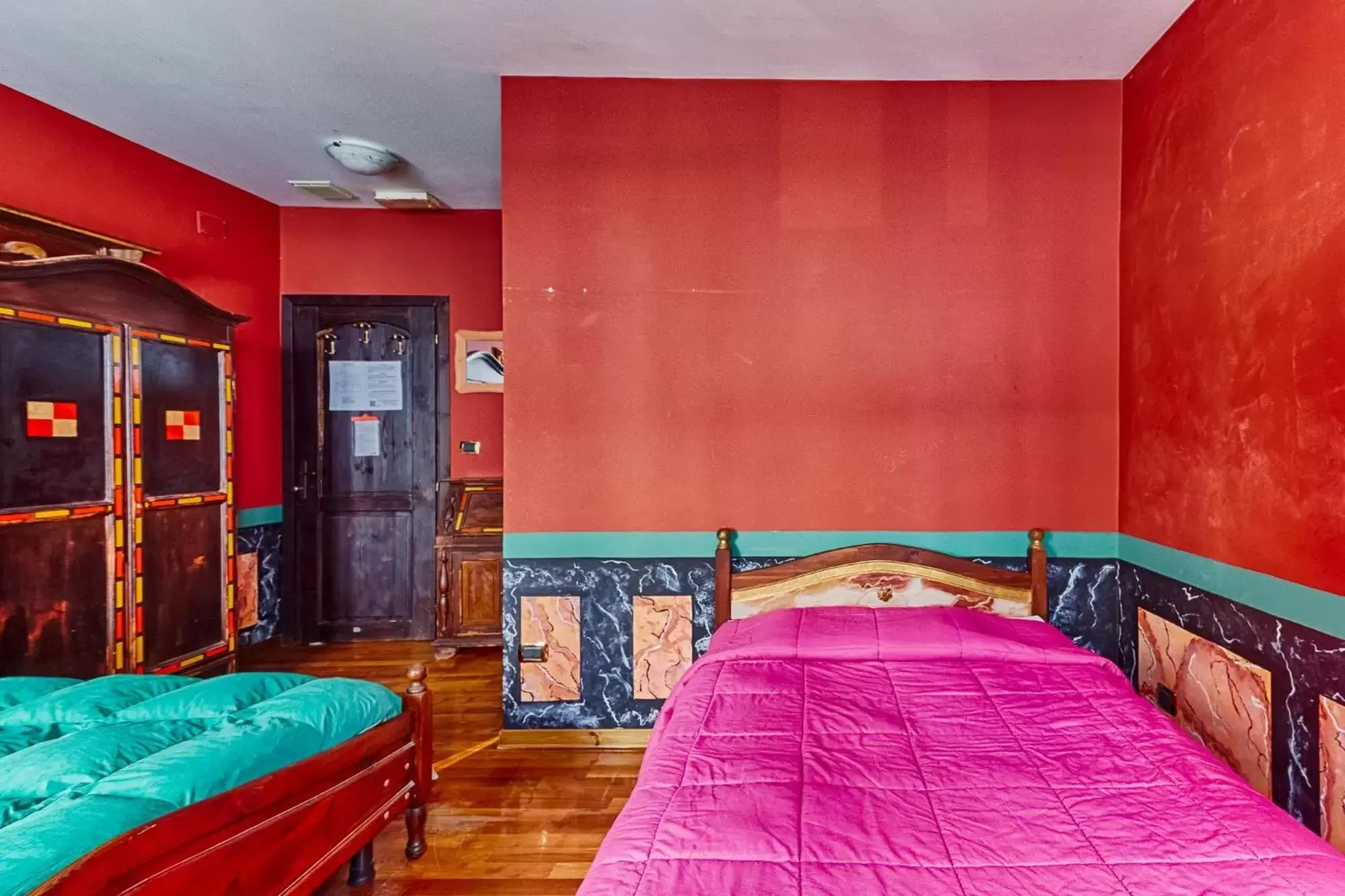 Twin Room in Hotel Portacavana Twin Room in Hotel Portacavana