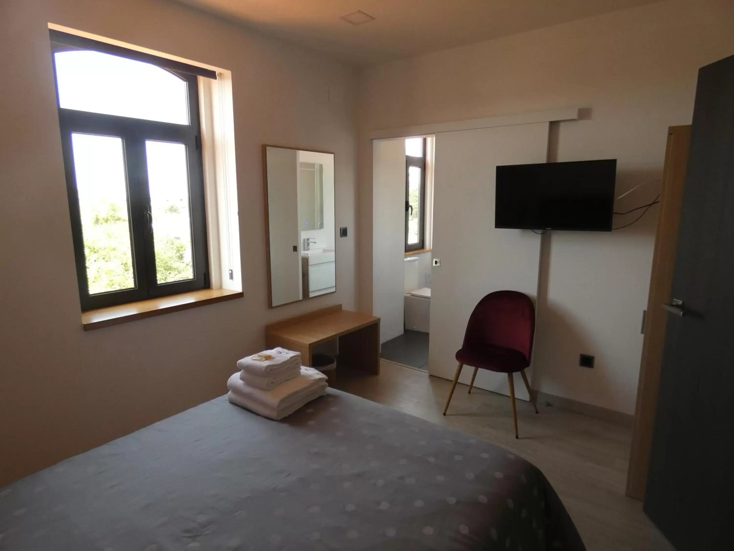 Double Room with Private Bathroom in Pinhal Litoral Double Room with Private Bathroom in Pinhal Litoral