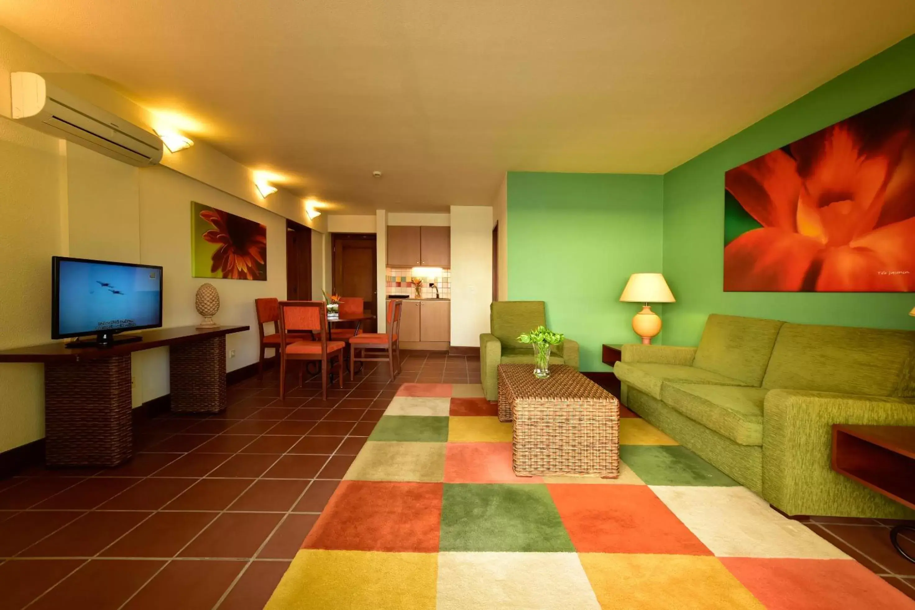 Suite in Pestana Ocean Bay Resort Suite in Pestana Ocean Bay Resort