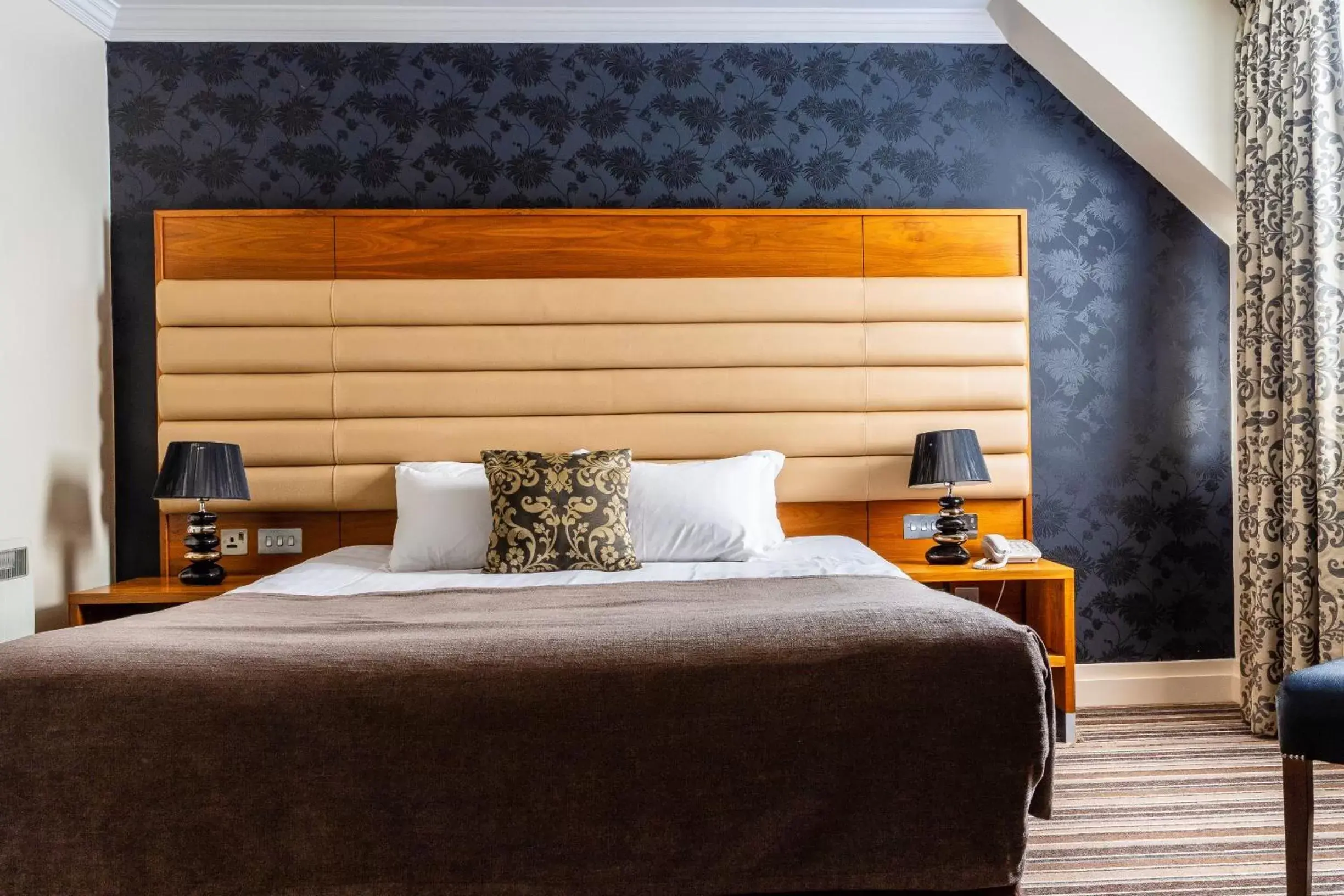 Double Room in Westport Country Lodge Hotel Double Room in Westport Country Lodge Hotel