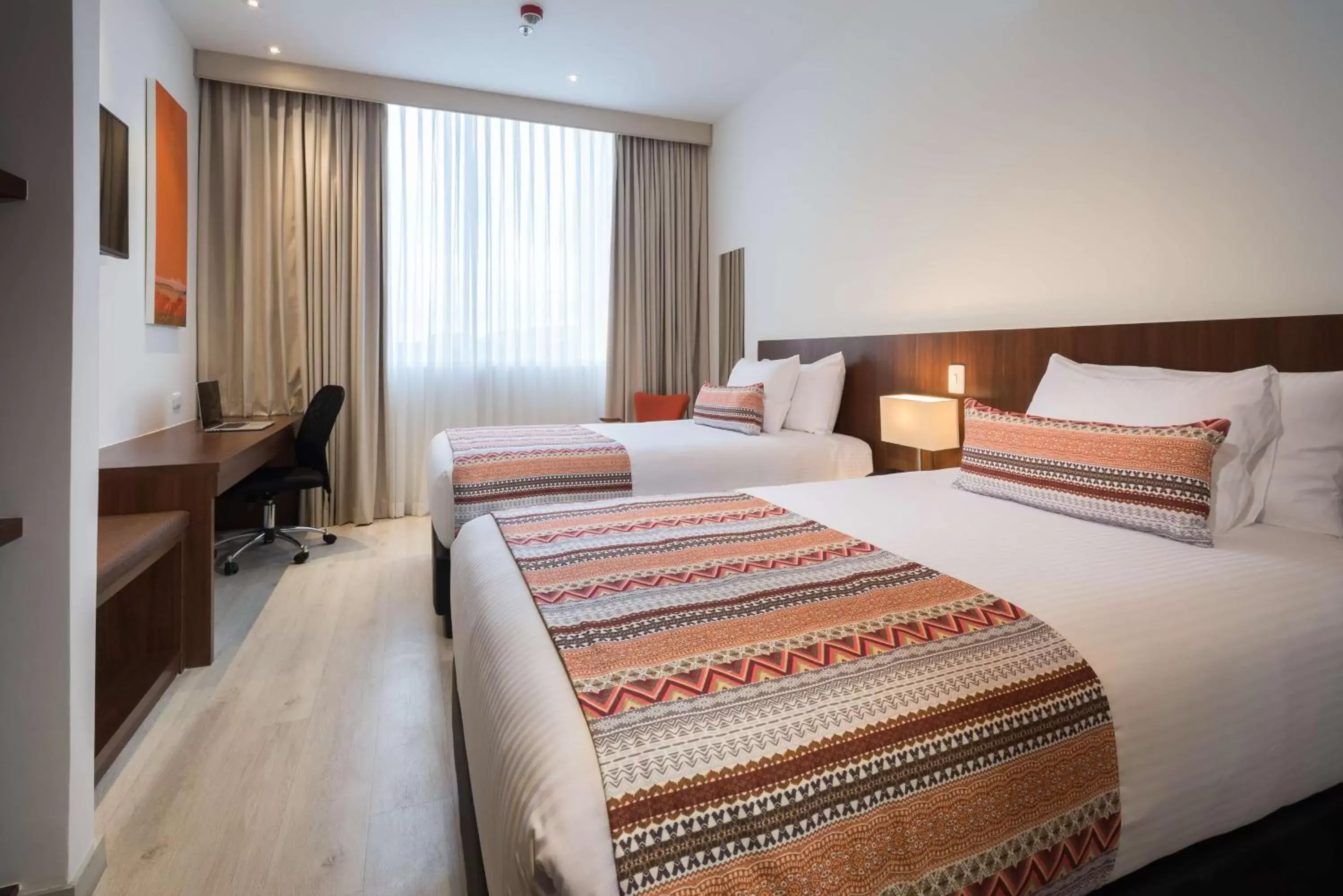 Double Room with Two Single Beds in Best Western Plus Santa Marta Hotel Double Room with Two Single Beds in Best Western Plus Santa Marta Hotel