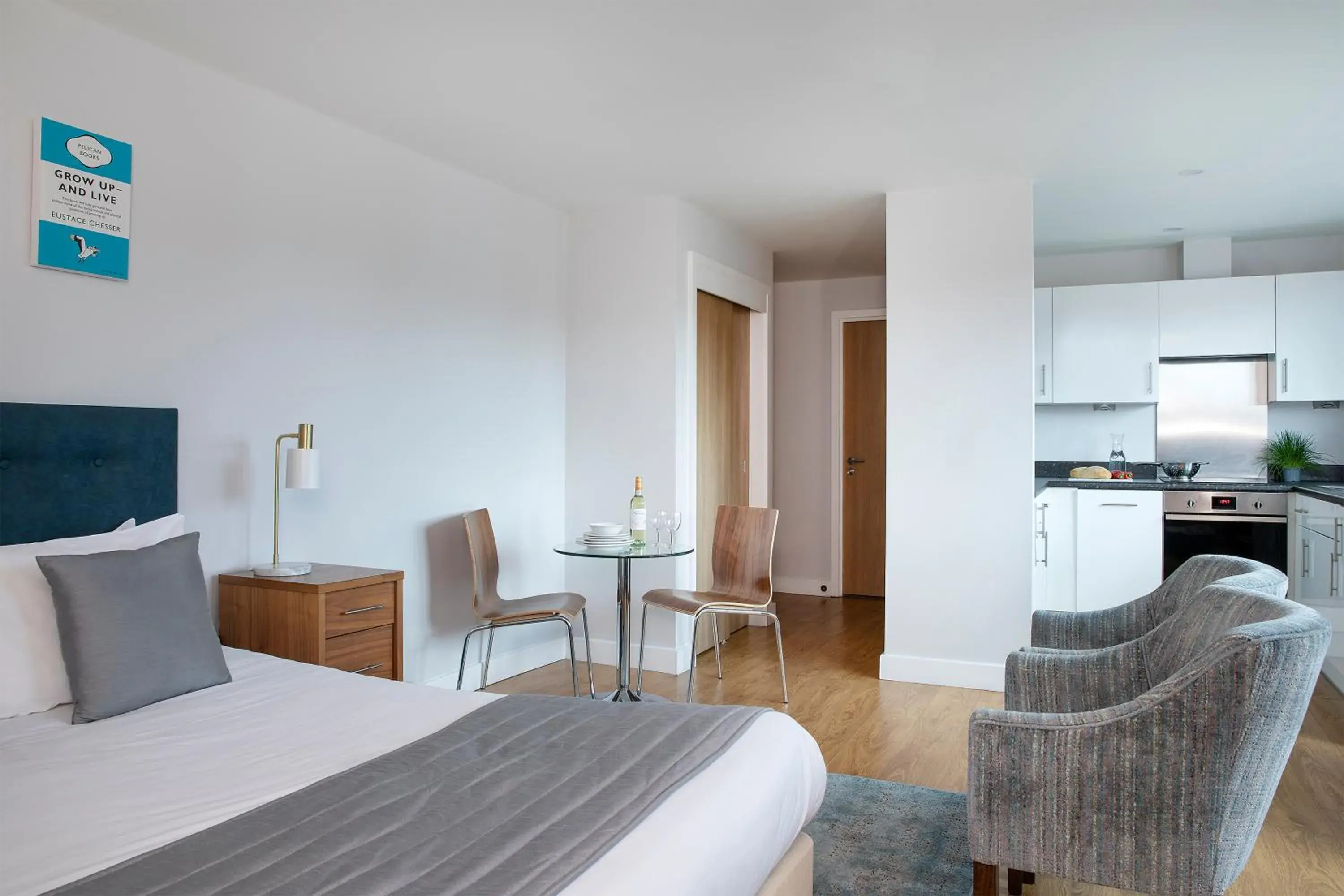 Studio Apartment in HQ Aparthotel Farnborough Studio Apartment in HQ Aparthotel Farnborough