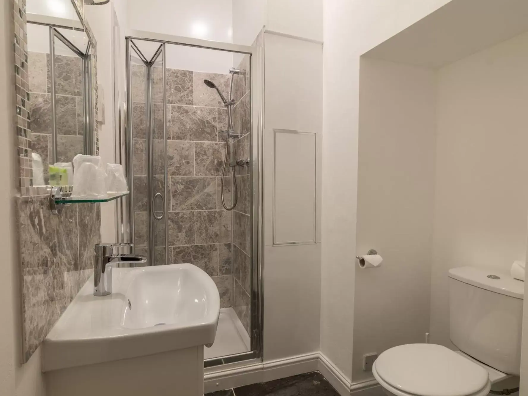 Standard Double Room in Mount Pleasant Hotel Standard Double Room in Mount Pleasant Hotel