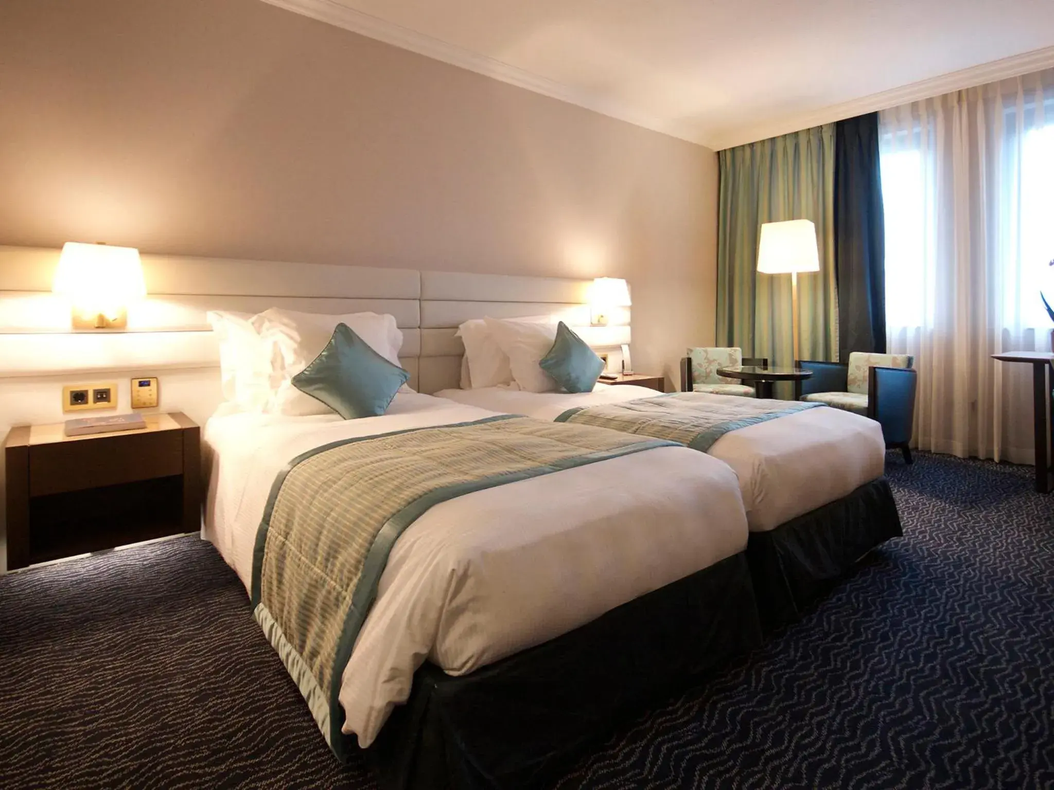 Traditional Double Room or Twin Room in Hotel Le Royal Traditional Double Room or Twin Room in Hotel Le Royal
