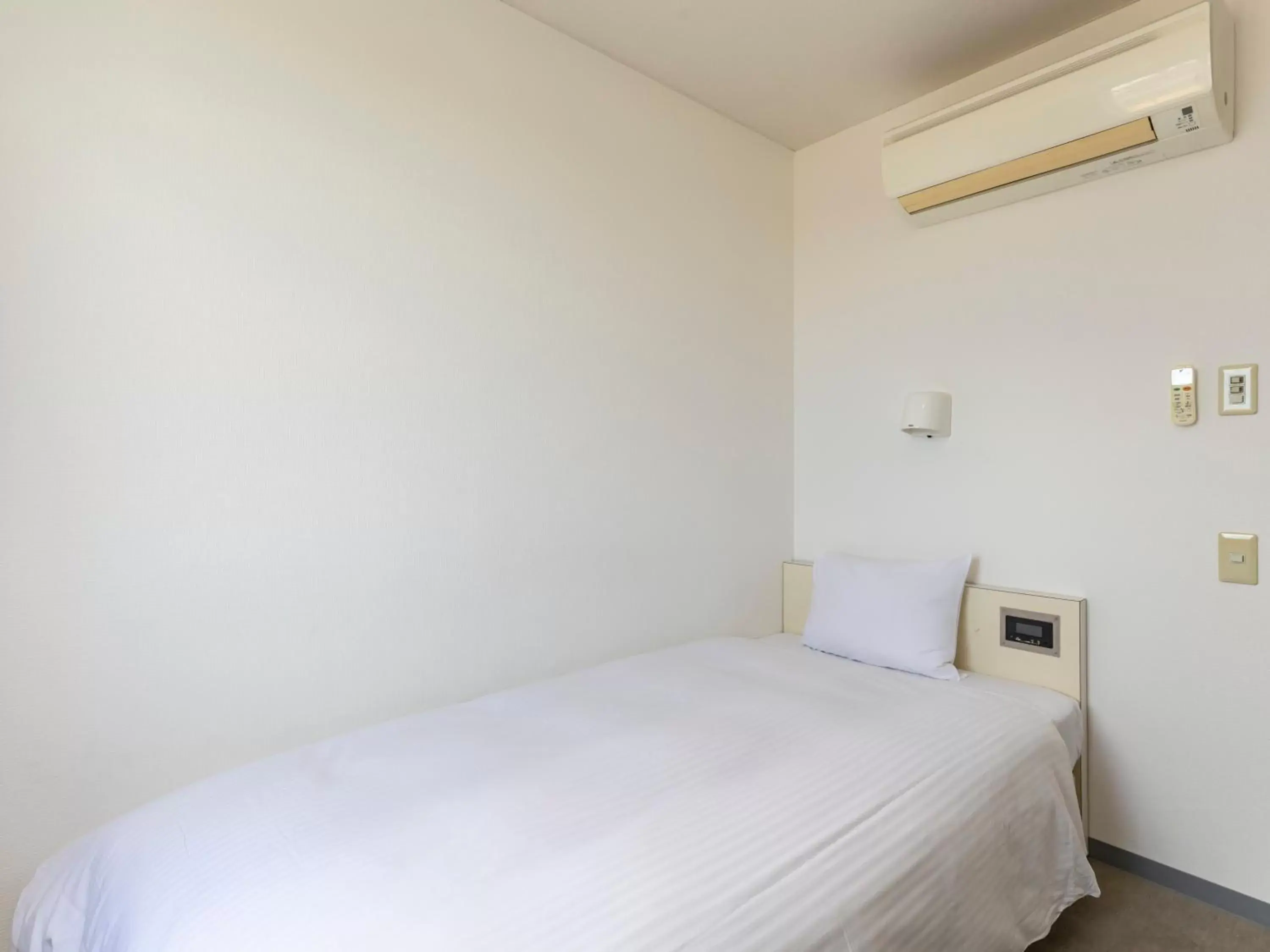 Single Room - single occupancy - Smoking in Tabist Hotel Yuan Akashi Single Room - single occupancy - Smoking in Tabist Hotel Yuan Akashi