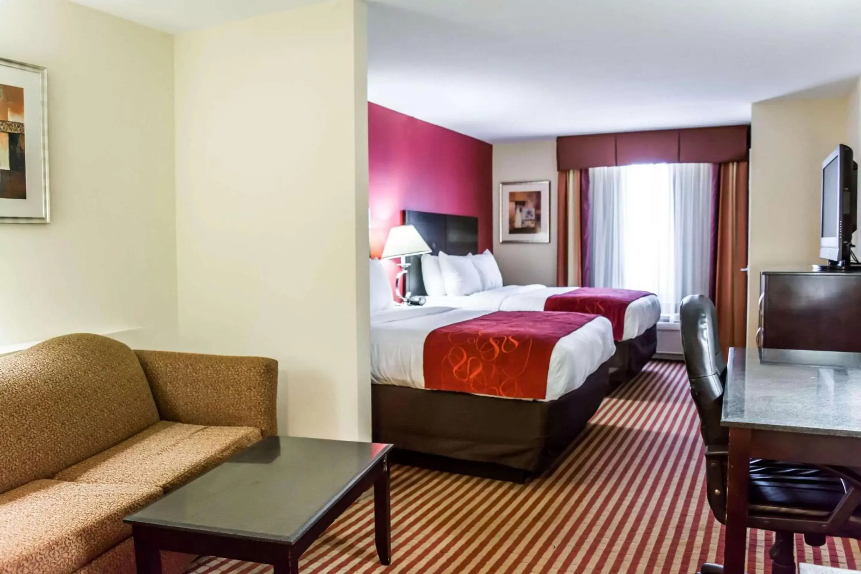 Suite with Two Queen Beds - Accessible/Non-Smoking in Comfort Suites Palm Bay - Melbourne Suite with Two Queen Beds - Accessible/Non-Smoking in Comfort Suites Palm Bay - Melbourne