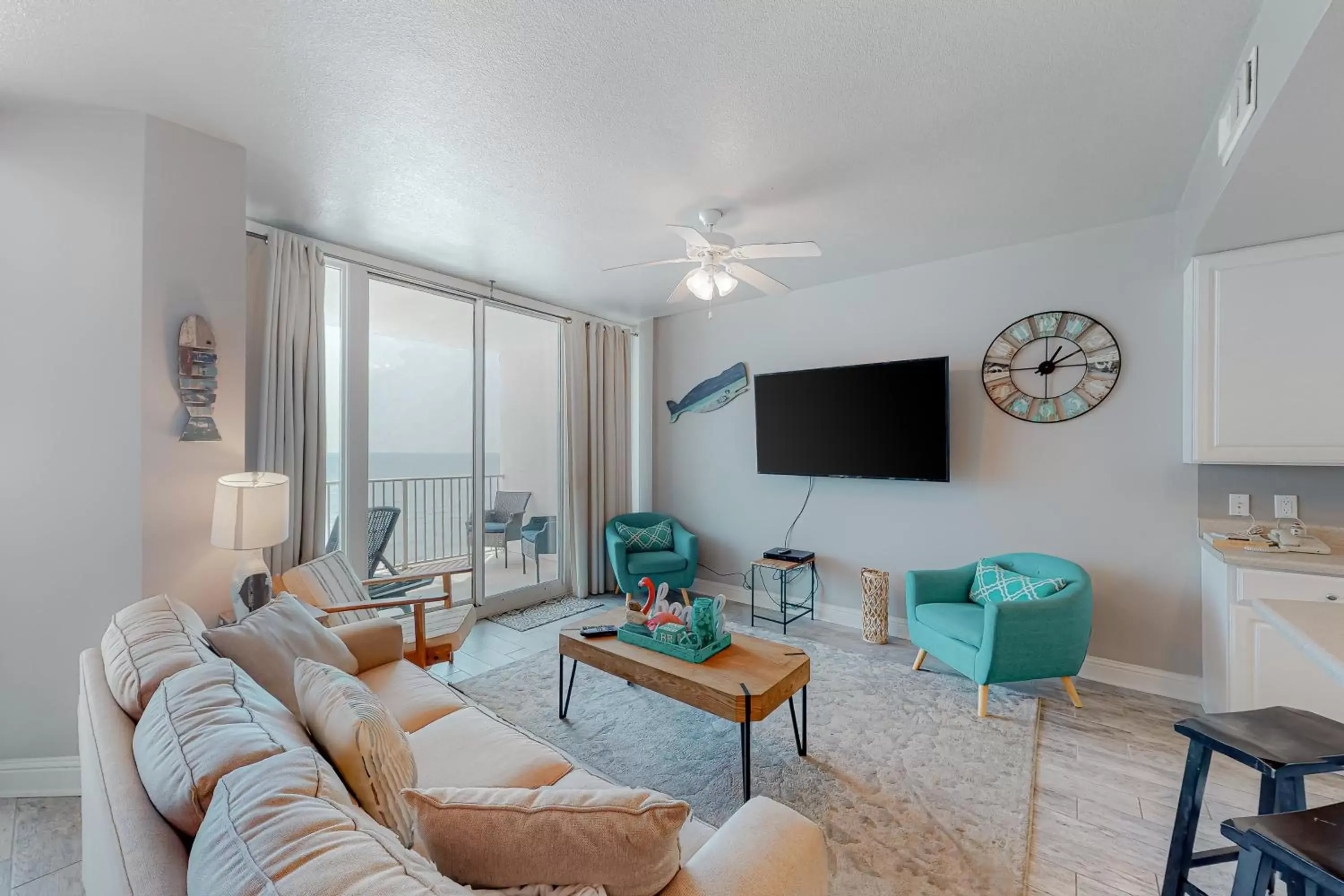 Three Bedroom Apartment in Lighthouse Condominiums IV Three Bedroom Apartment in Lighthouse Condominiums IV