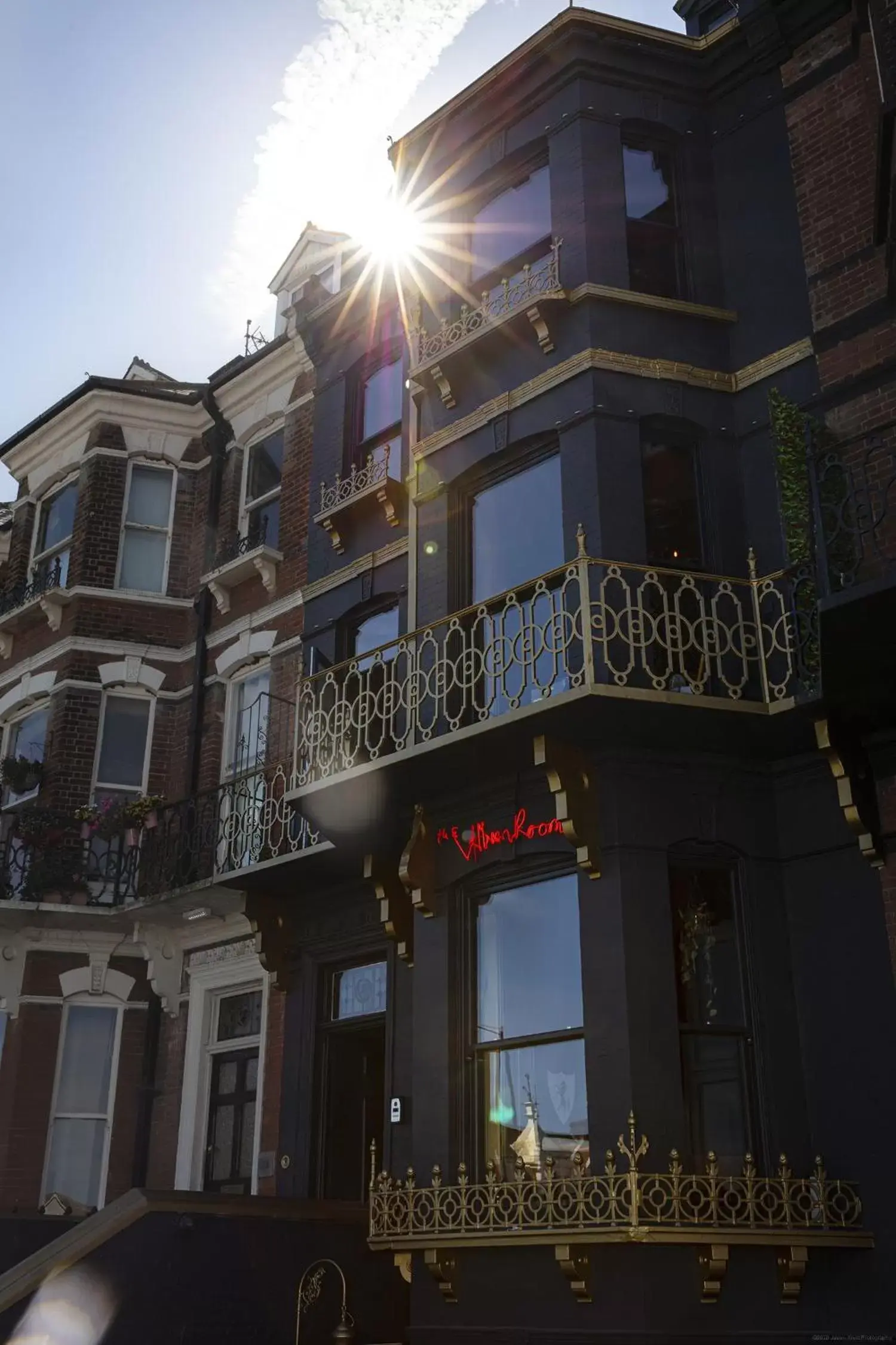 Property Building in The Albion Rooms Property Building in The Albion Rooms