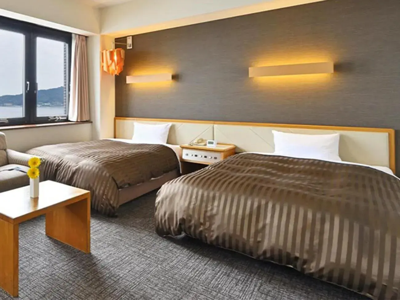 Deluxe Twin Room with Sea View in Miyajima Coral Hotel Deluxe Twin Room with Sea View in Miyajima Coral Hotel