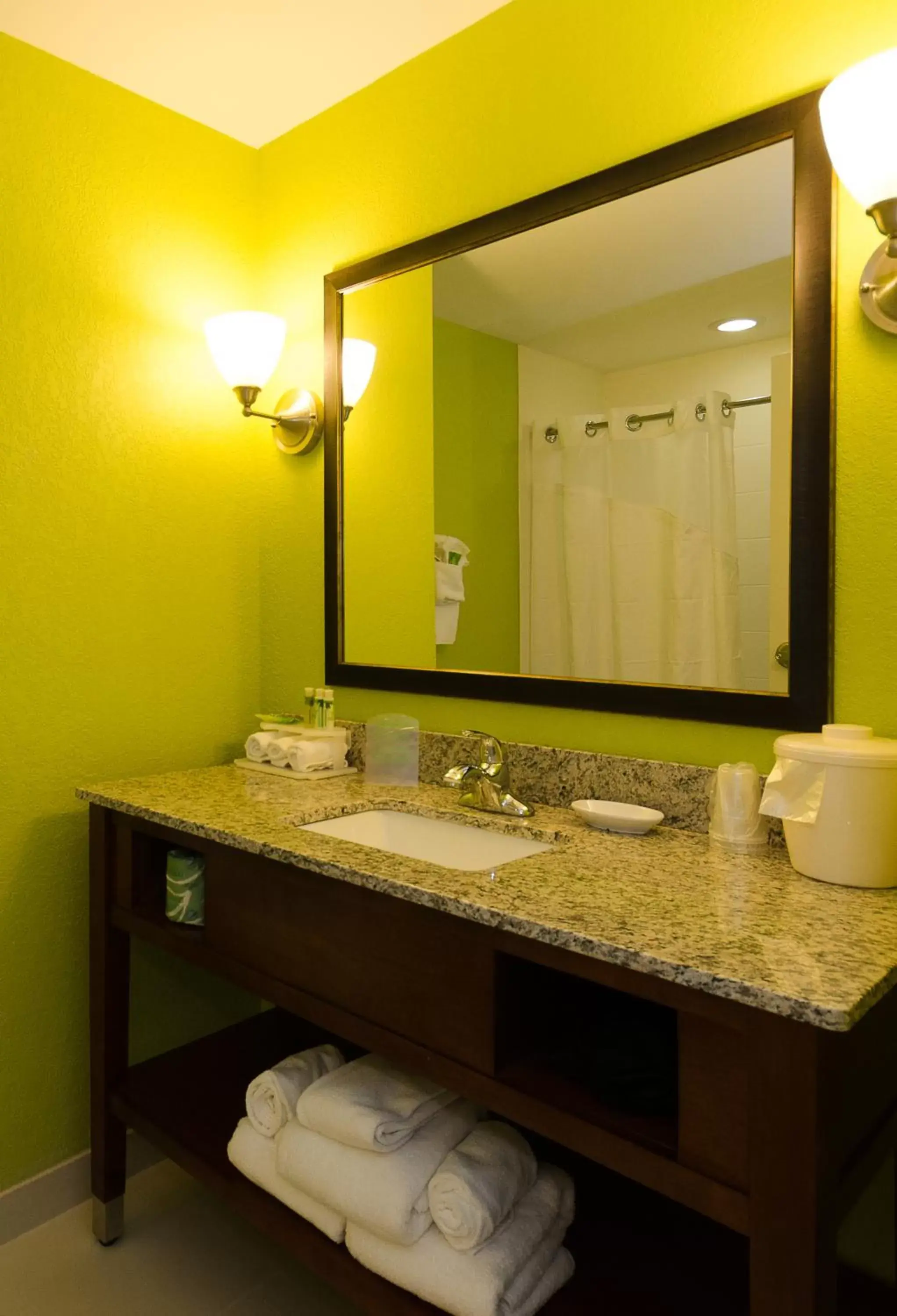 Standard Queen Room with Two Queen Beds in Holiday Inn Express Hickory - Hickory Mart, an IHG Hotel Standard Queen Room with Two Queen Beds in Holiday Inn Express Hickory - Hickory Mart, an IHG Hotel