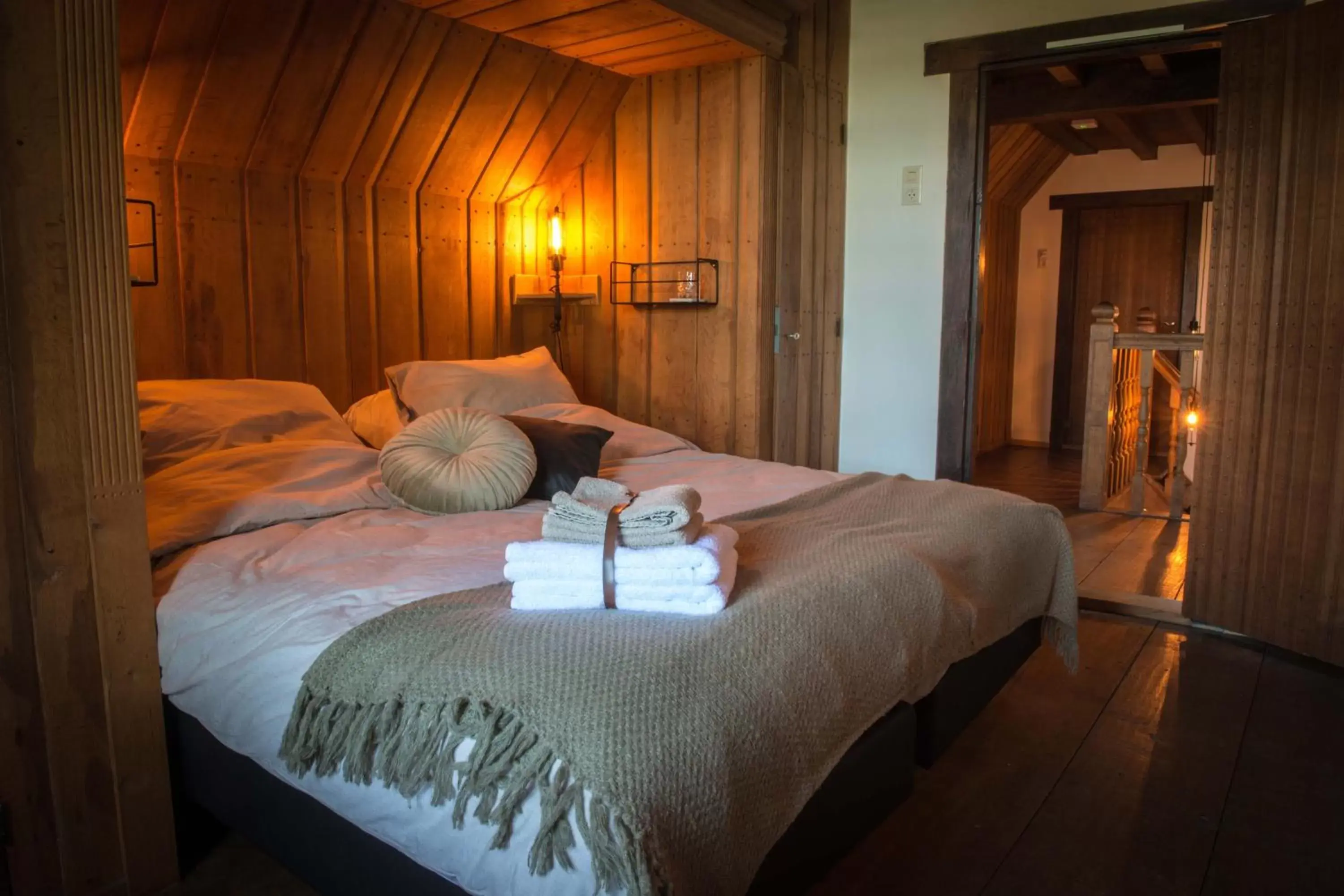 Double Room with Private External Bathroom - single occupancy in B&B kasteel Ammersoyen Double Room with Private External Bathroom - single occupancy in B&B kasteel Ammersoyen