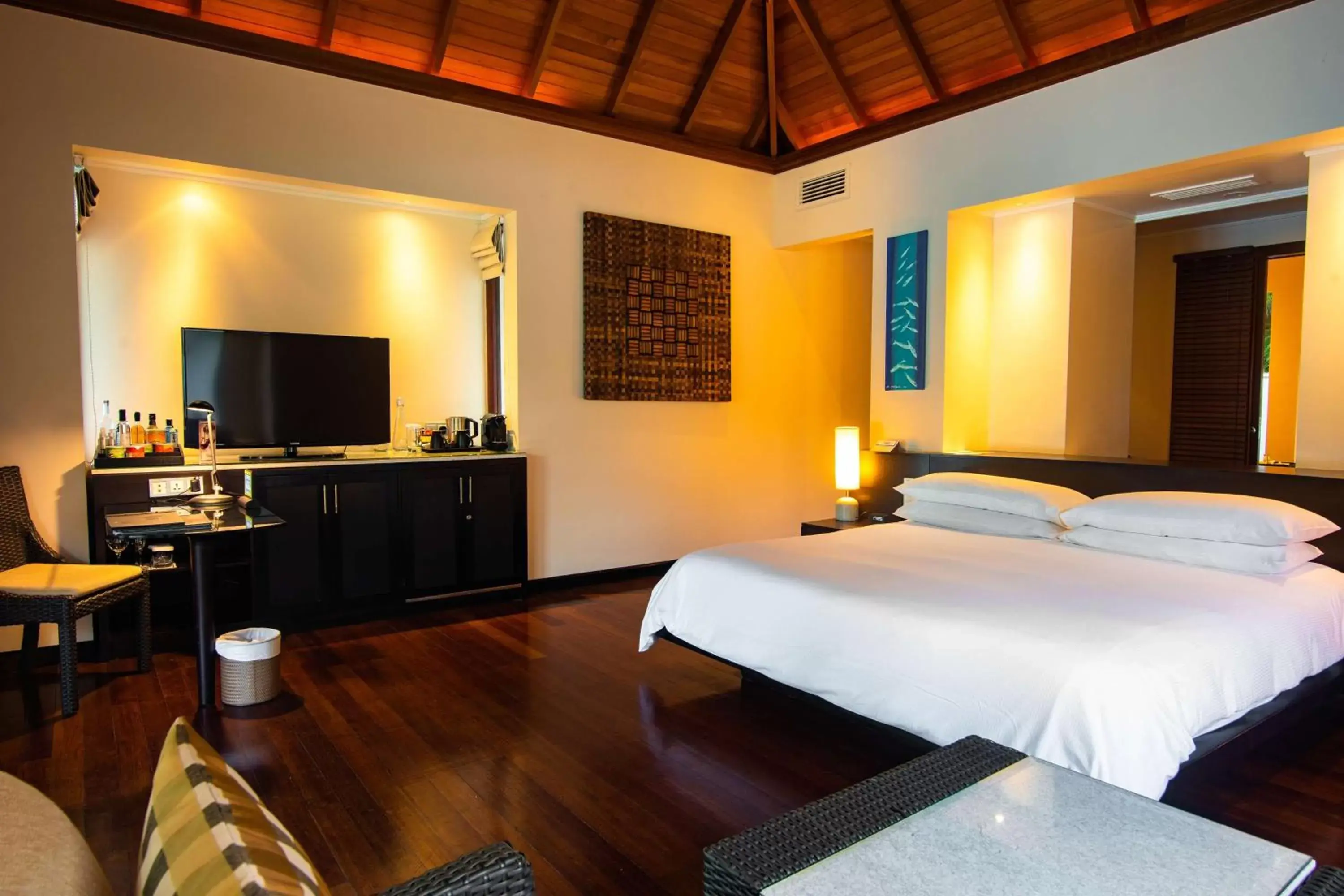 Beach Front Villa in Hilton Seychelles Labriz Resort & Spa Beach Front Villa in Hilton Seychelles Labriz Resort & Spa