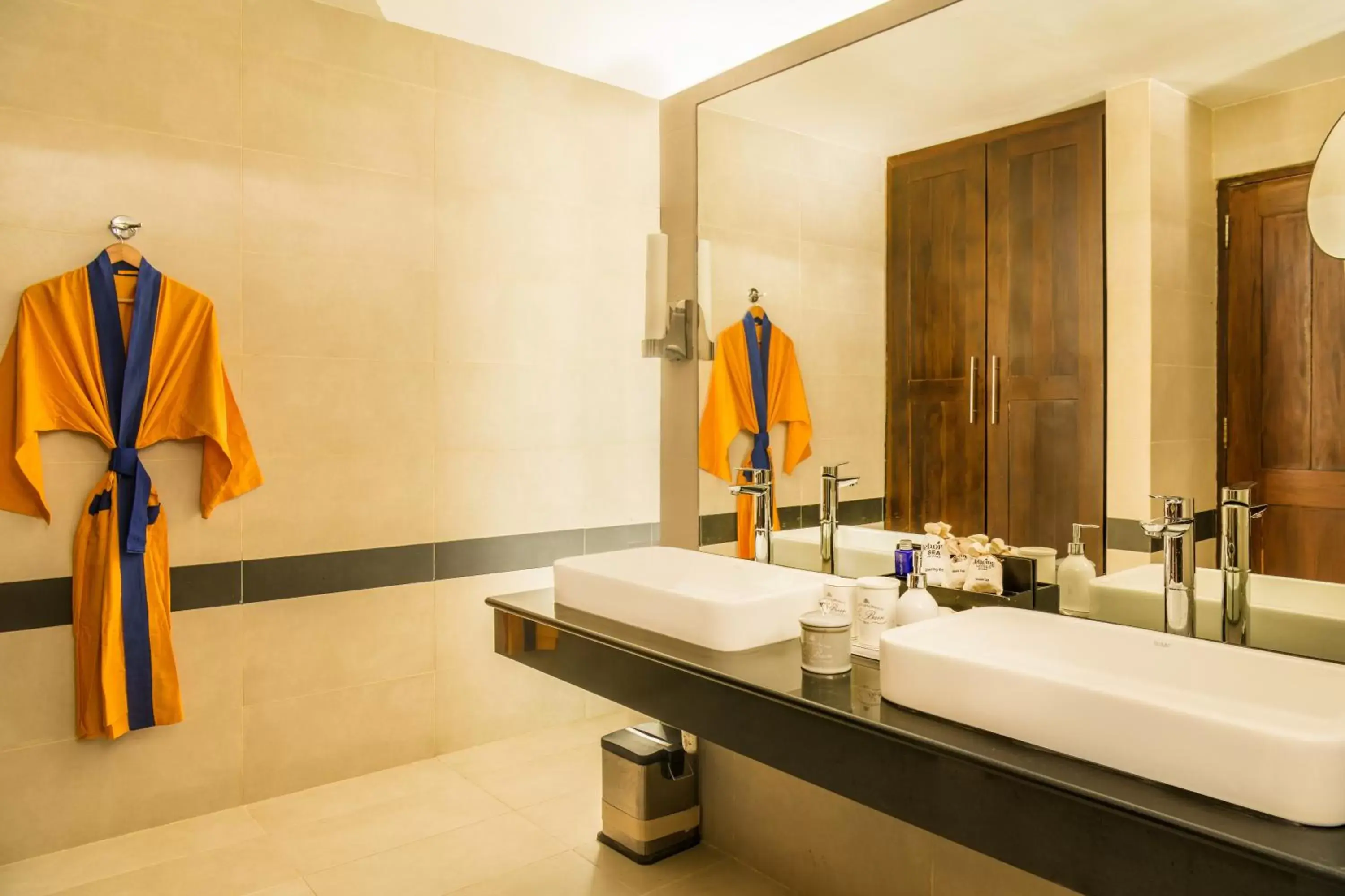 Suite with Sea View - 15% off on Spa and at Black Coral & Center Point restaurants in Jetwing Sea Suite with Sea View - 15% off on Spa and at Black Coral & Center Point restaurants in Jetwing Sea