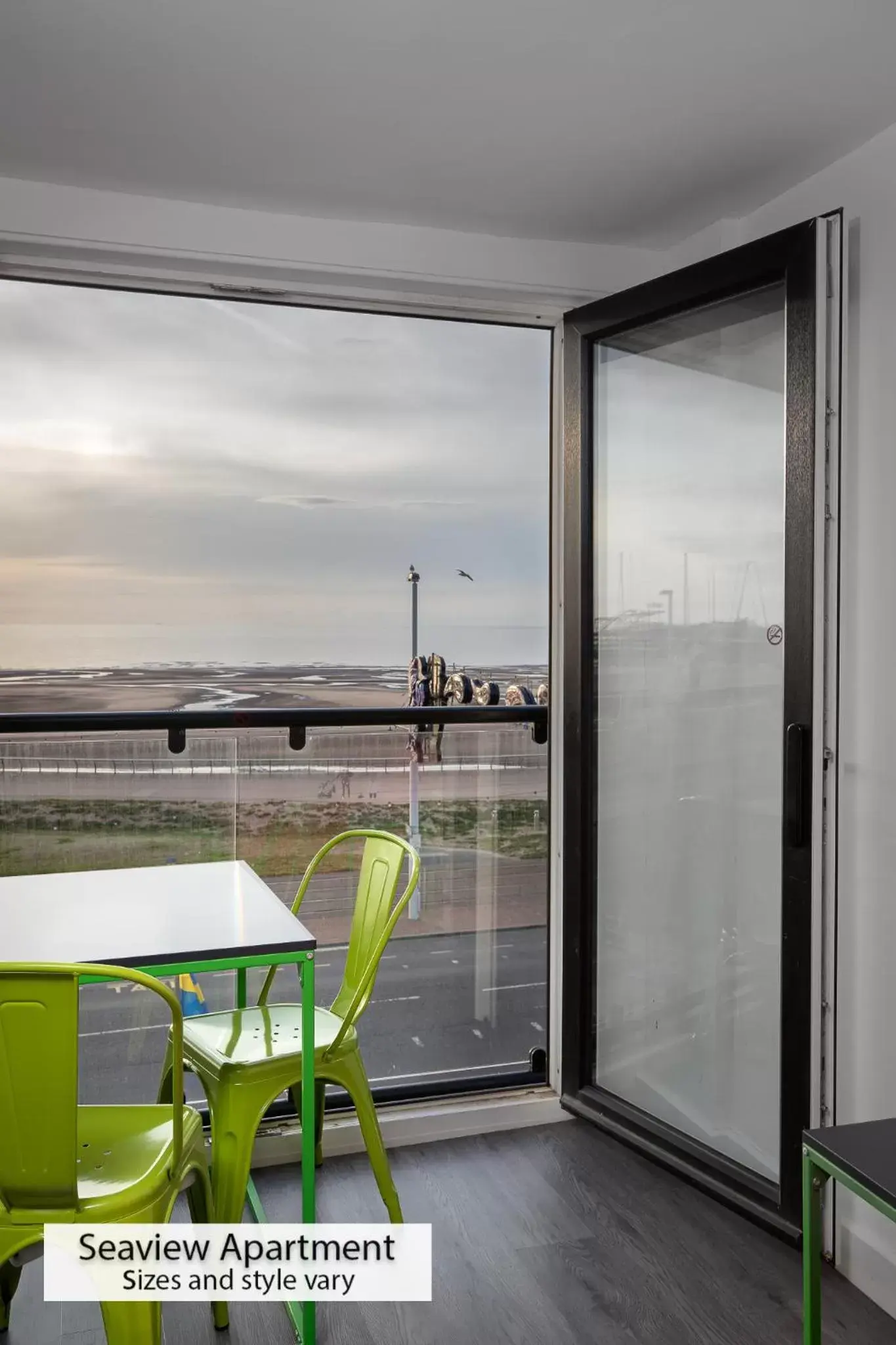 One Bedroom Apartment - SEAVIEW in ApartHotel421 by Seafront Collection One Bedroom Apartment - SEAVIEW in ApartHotel421 by Seafront Collection