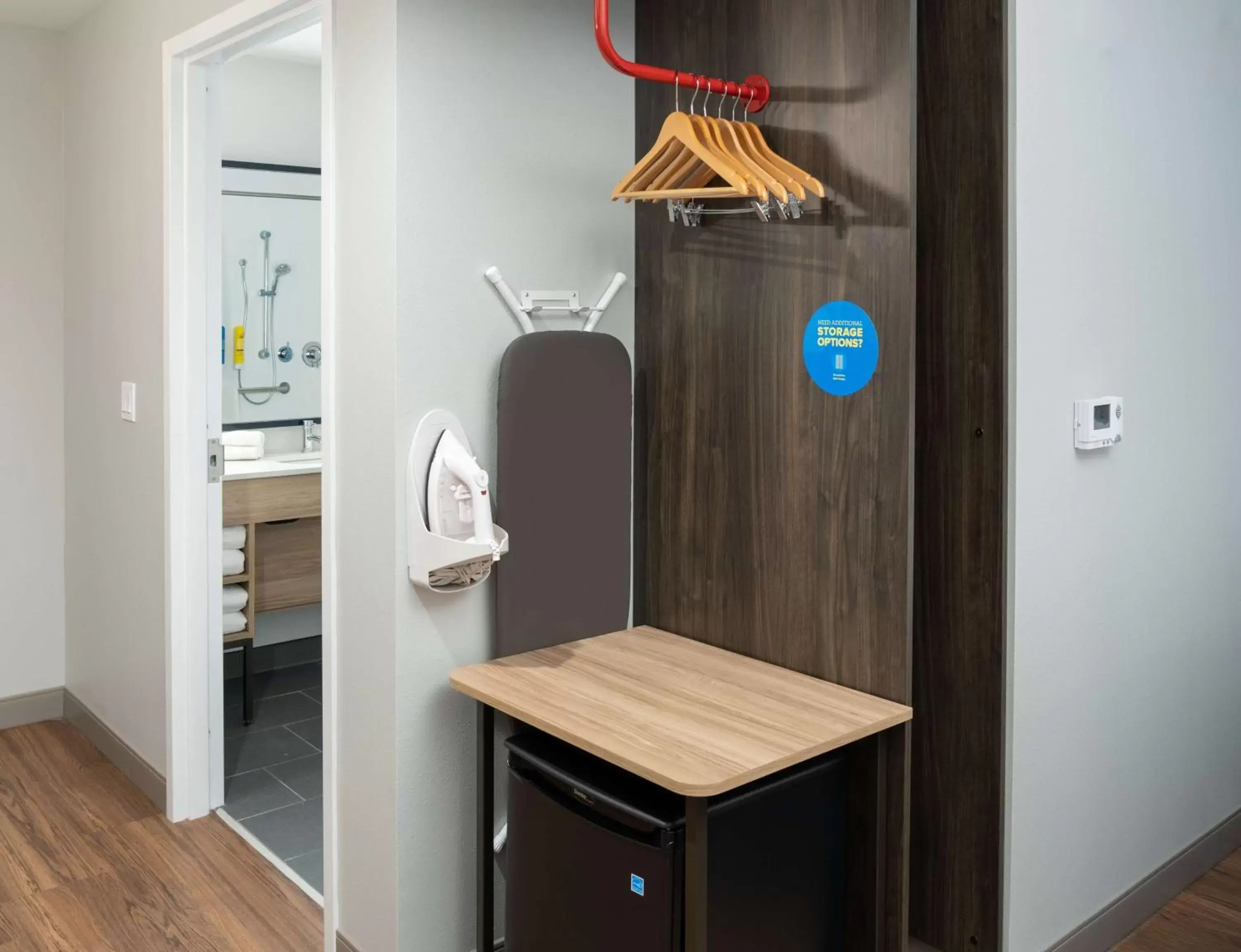 King Room with Bath Tub - Mobility Accessible in Tru By Hilton Jacksonville South Mandarin, Fl King Room with Bath Tub - Mobility Accessible in Tru By Hilton Jacksonville South Mandarin, Fl