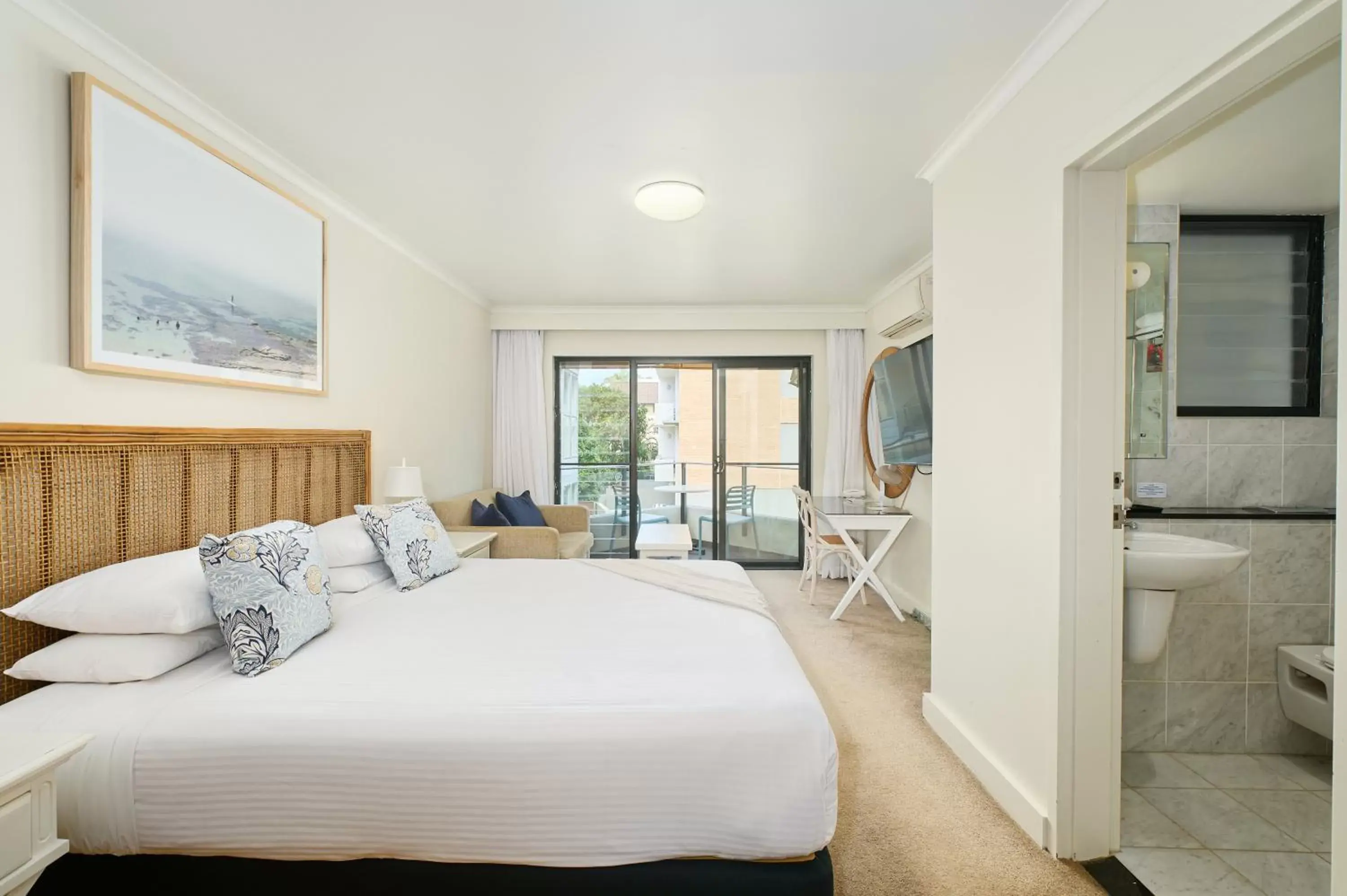 Standard Room in ibis Styles Port Macquarie Standard Room in ibis Styles Port Macquarie