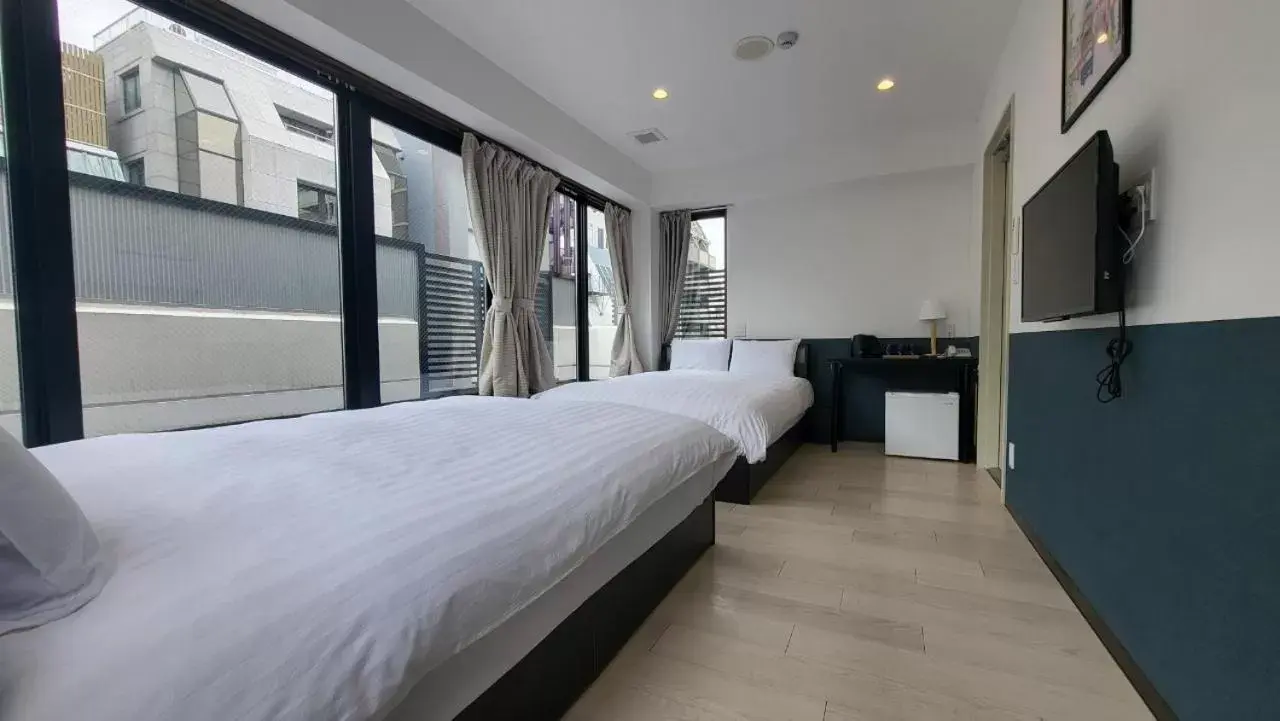 Family Suite in Ueno Woo Hotel Family Suite in Ueno Woo Hotel