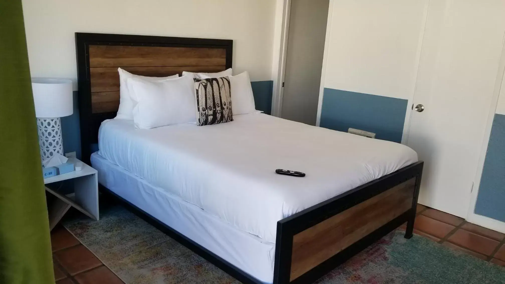 Standard Queen Room in Sand Castle Standard Queen Room in Sand Castle