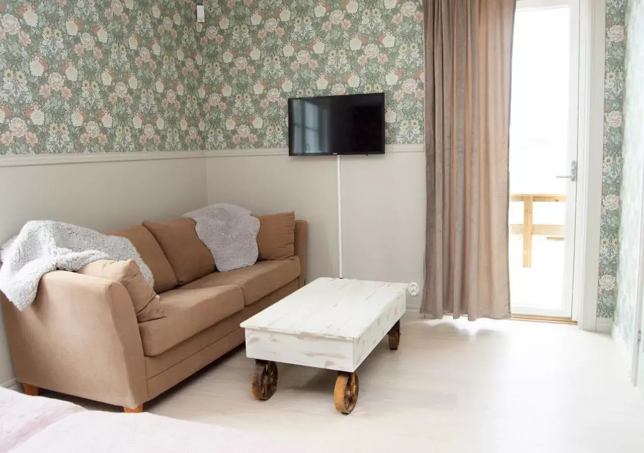 Double Room - single occupancy - Disability Access in Villa Fryksta Double Room - single occupancy - Disability Access in Villa Fryksta