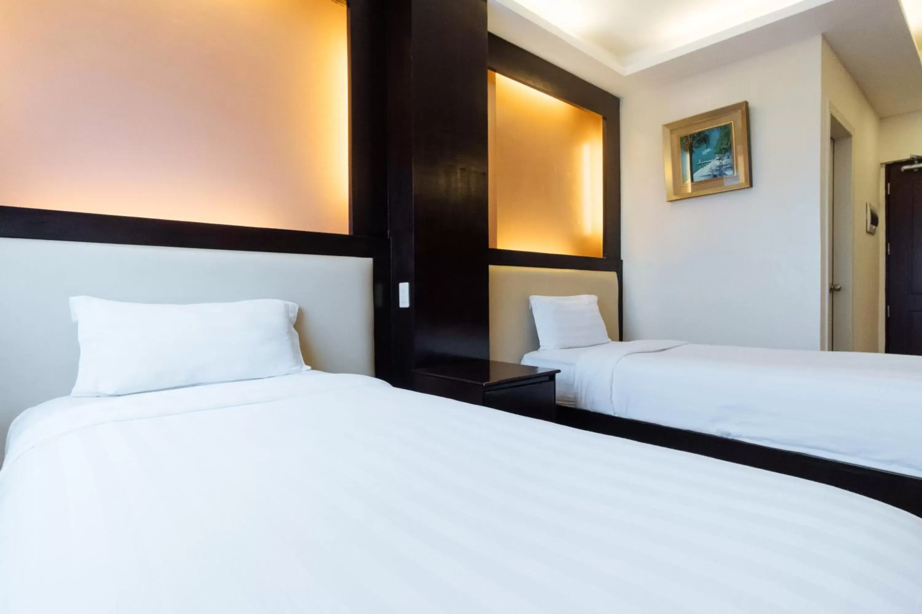 Superior Twin Room in Northpointe Residences Superior Twin Room in Northpointe Residences