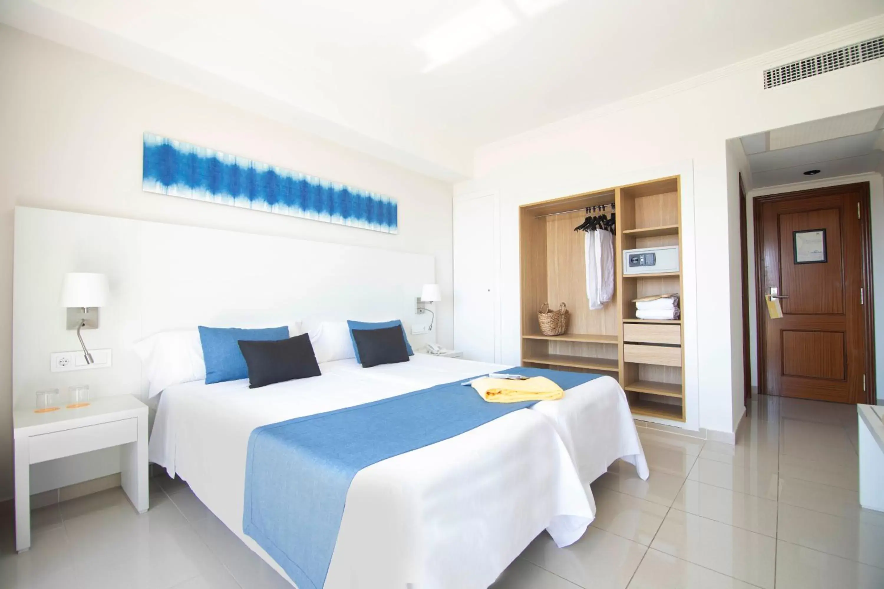 Double Room with Sea View in Cabot Pollensa Park Spa Double Room with Sea View in Cabot Pollensa Park Spa