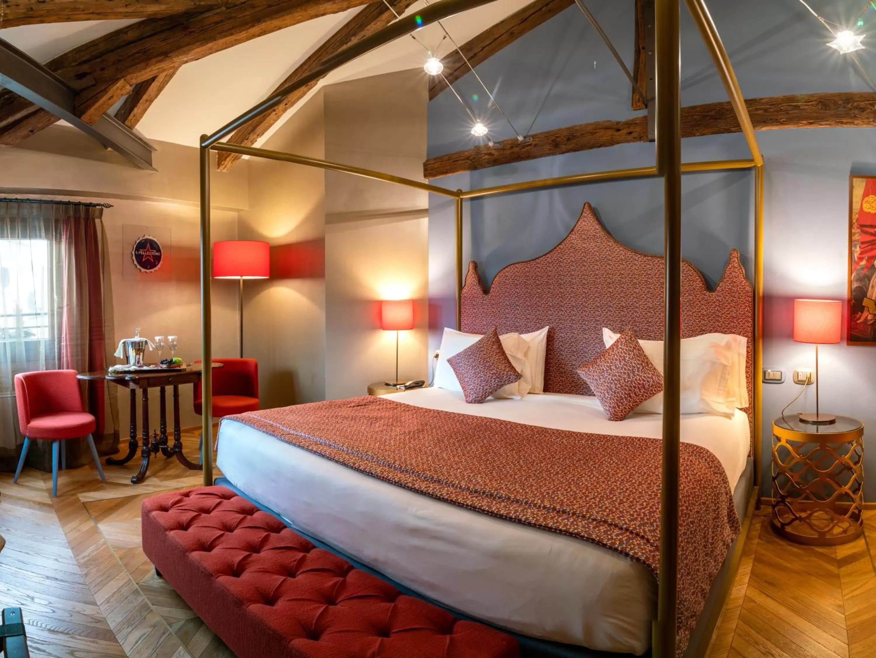 Deluxe Double Room with Canal View in Excess Venice Boutique Hotel & Private Spa - Adults Only Deluxe Double Room with Canal View in Excess Venice Boutique Hotel & Private Spa - Adults Only