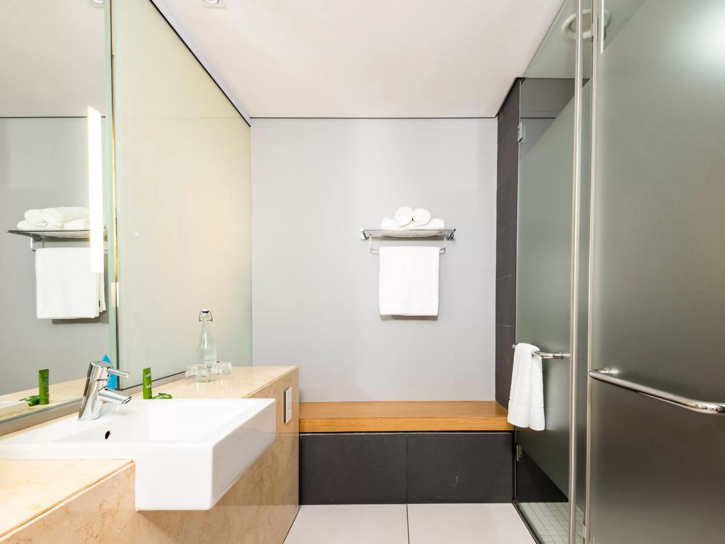 Superior Room in aha Gateway Hotel Umhlanga Superior Room in aha Gateway Hotel Umhlanga