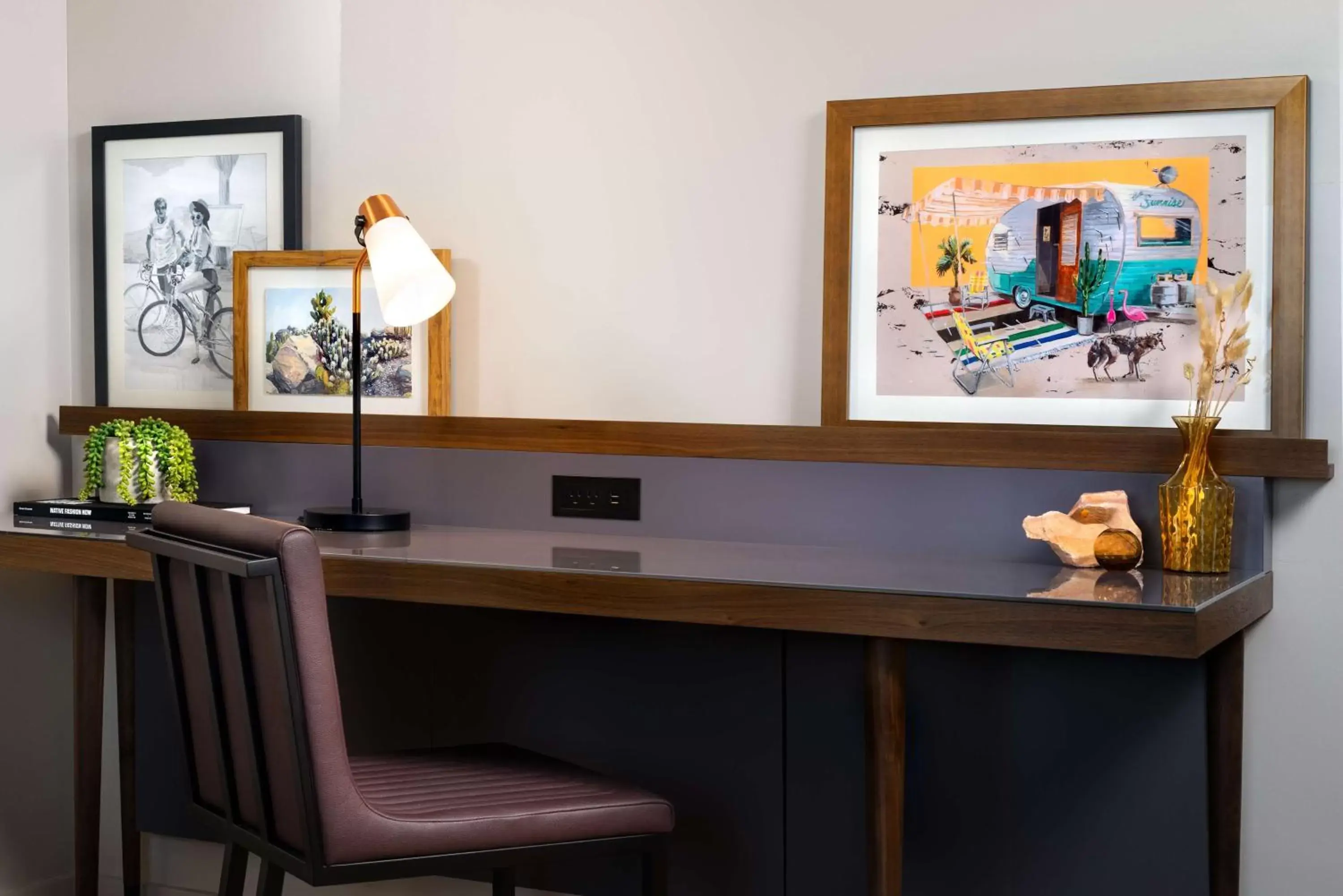 Premium King Room in Canopy By Hilton Scottsdale Old Town Premium King Room in Canopy By Hilton Scottsdale Old Town