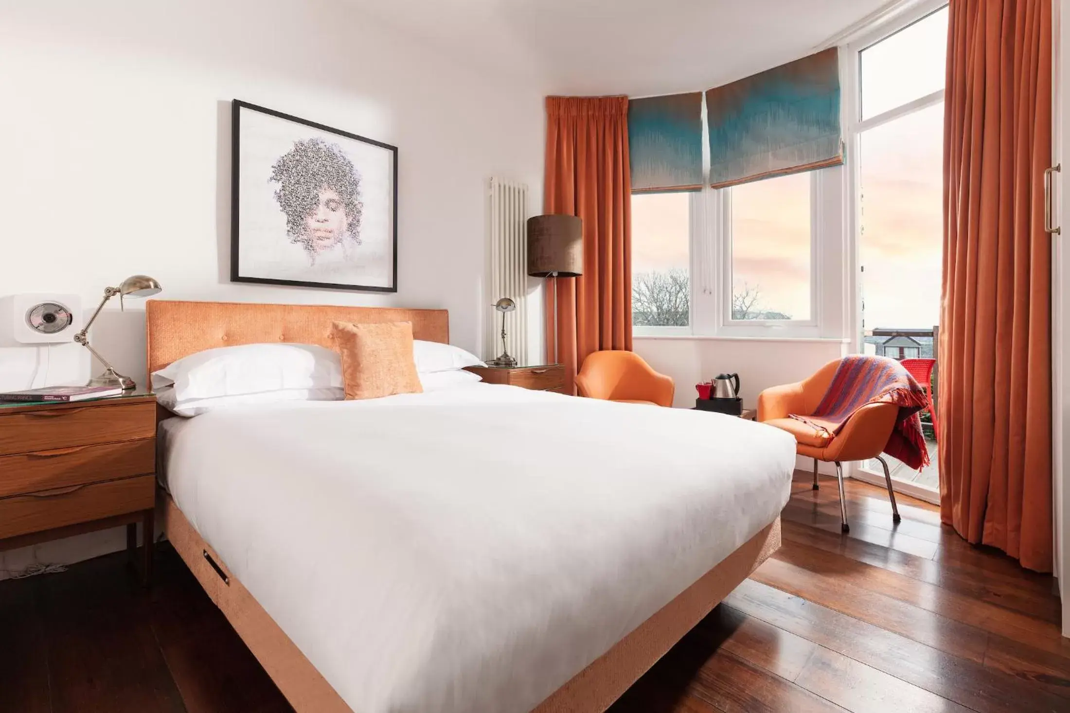 King Room with Sea View and Terrace in Chelsea House Holiday Apartments King Room with Sea View and Terrace in Chelsea House Holiday Apartments