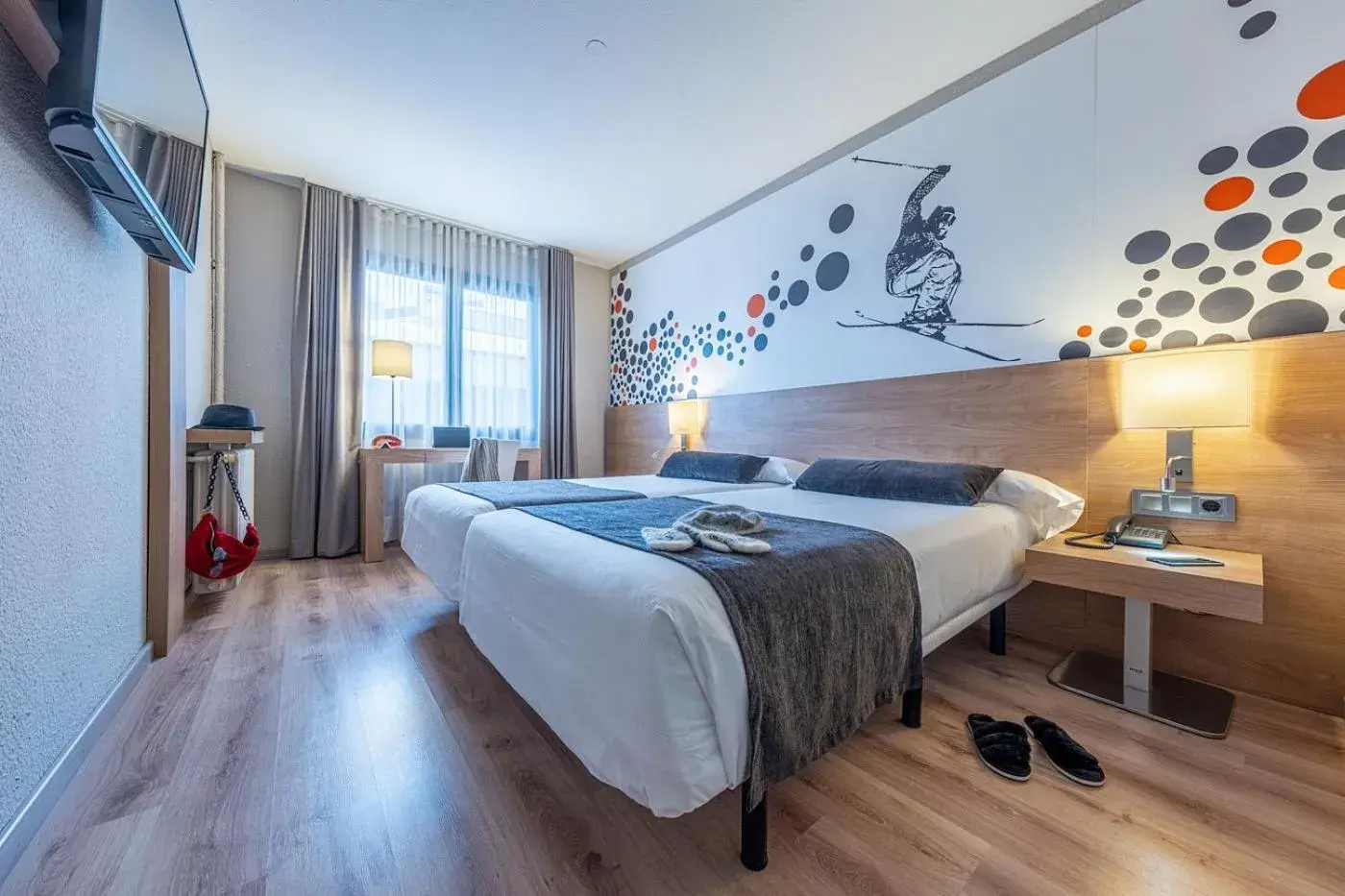 Double or Twin Room with Extra Bed in Hotel Sporting Double or Twin Room with Extra Bed in Hotel Sporting