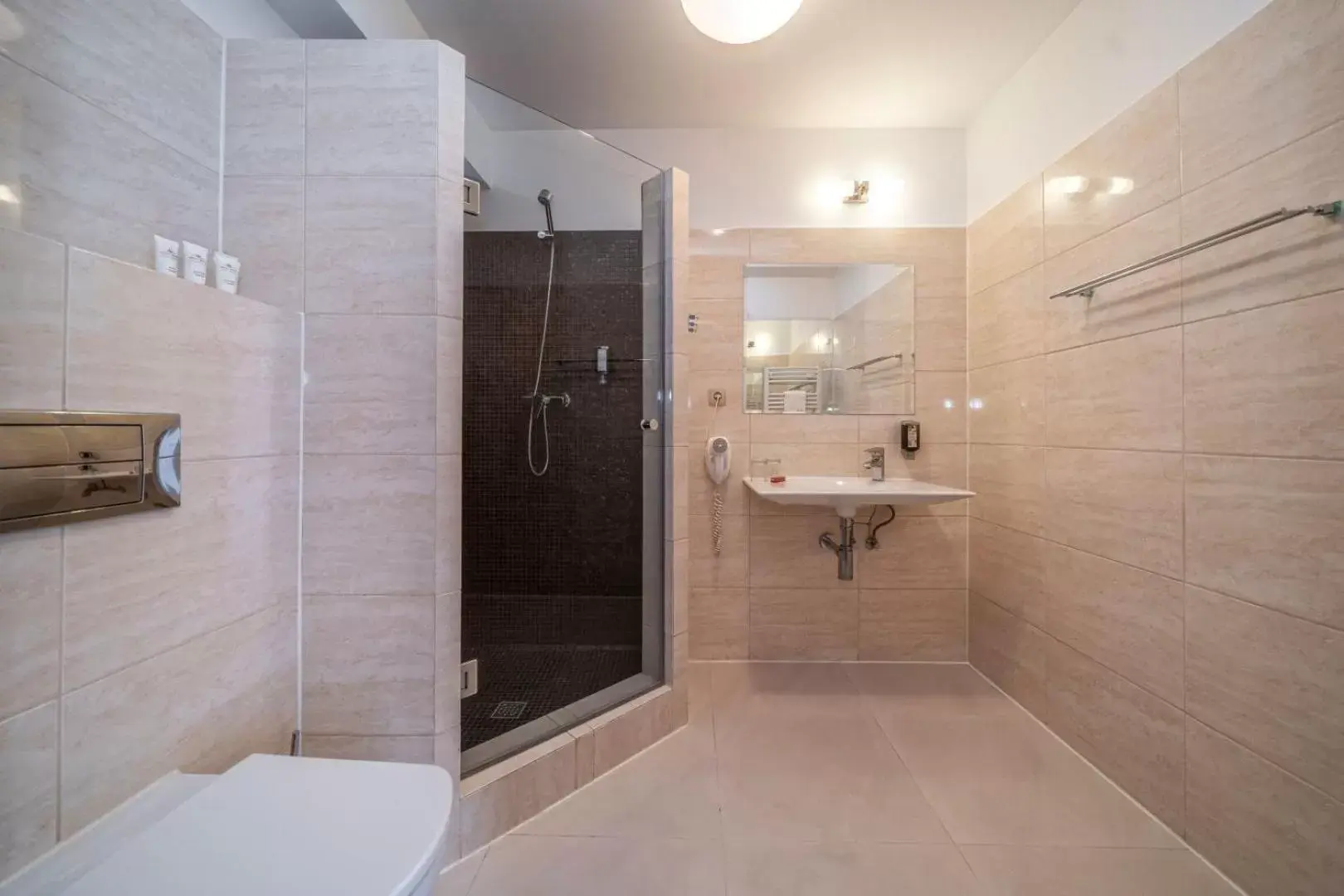 Standard Triple Room - building B in Hotel META Resort & Vine SPA Standard Triple Room - building B in Hotel META Resort & Vine SPA