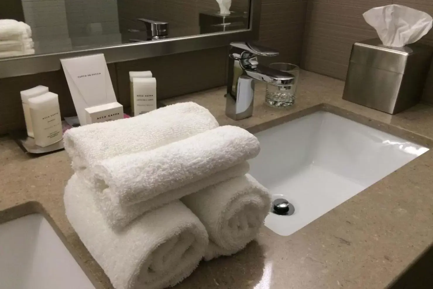 King Room - Non Smoking in Les Suites Victoria, an Ascend Collection Hotel King Room - Non Smoking in Les Suites Victoria, an Ascend Collection Hotel