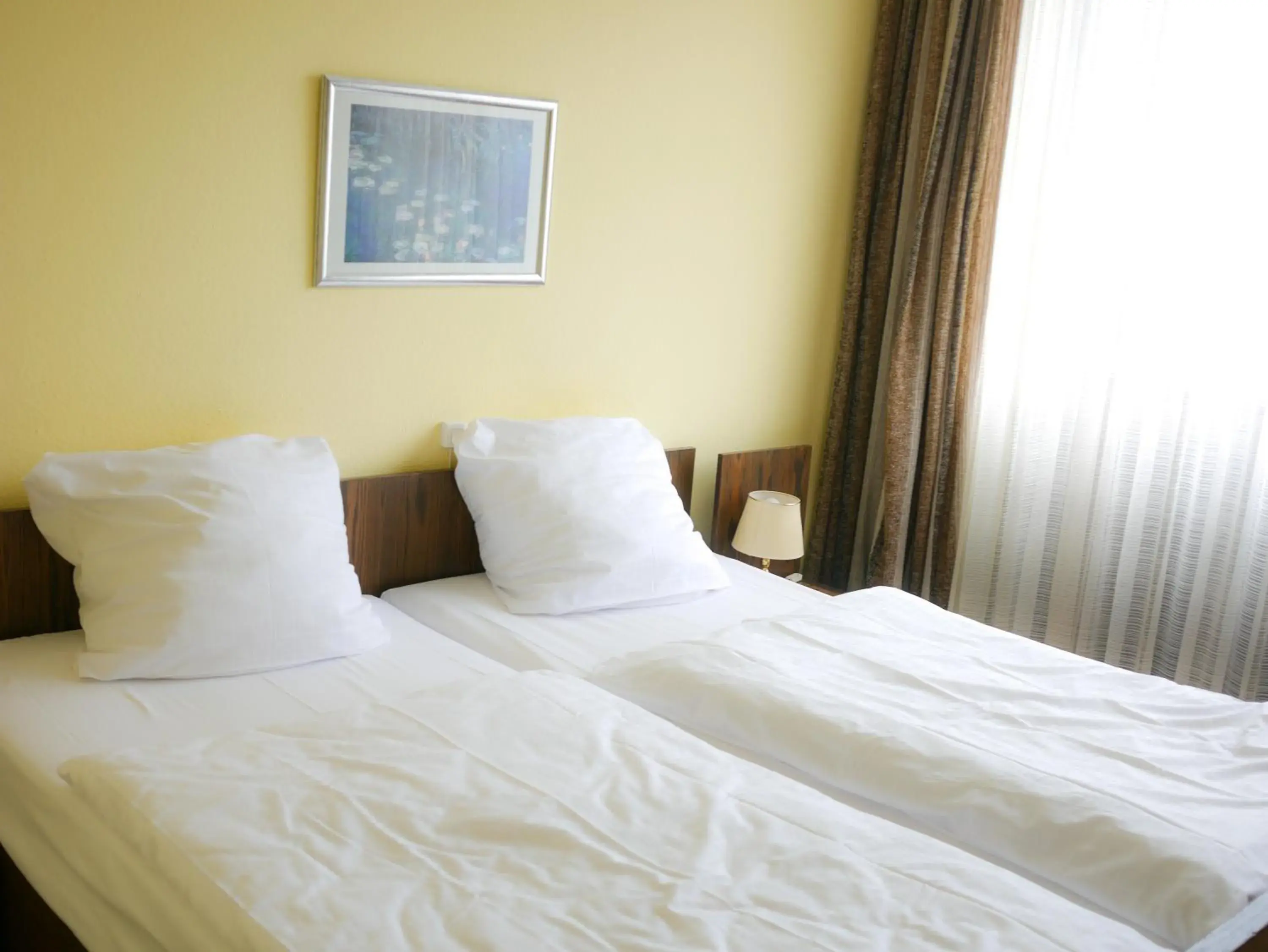Standard Double Room - single occupancy in Hotel Oronto Standard Double Room - single occupancy in Hotel Oronto