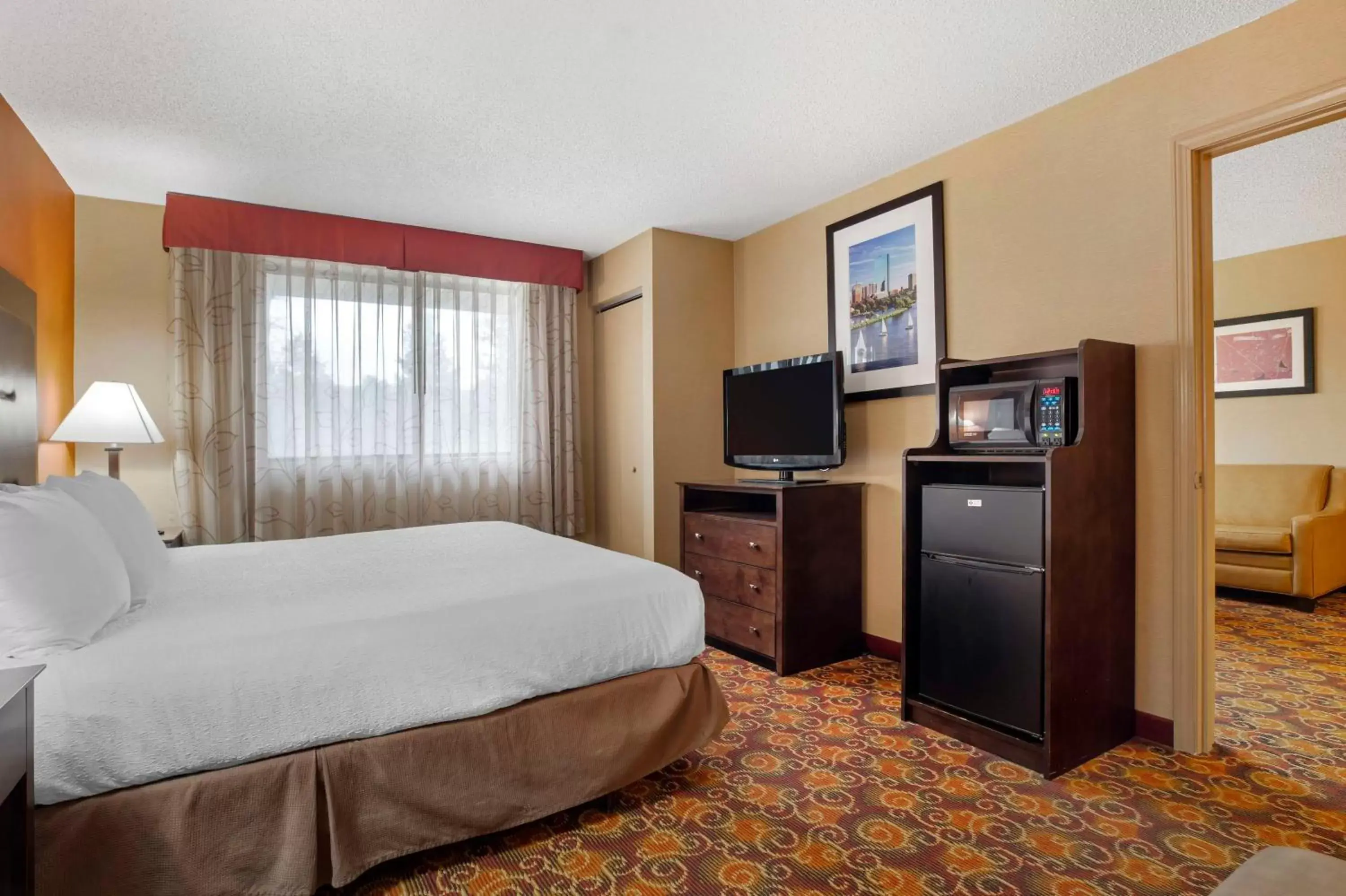 King Suite in Best Western Plus The Inn at Sharon/Foxboro King Suite in Best Western Plus The Inn at Sharon/Foxboro