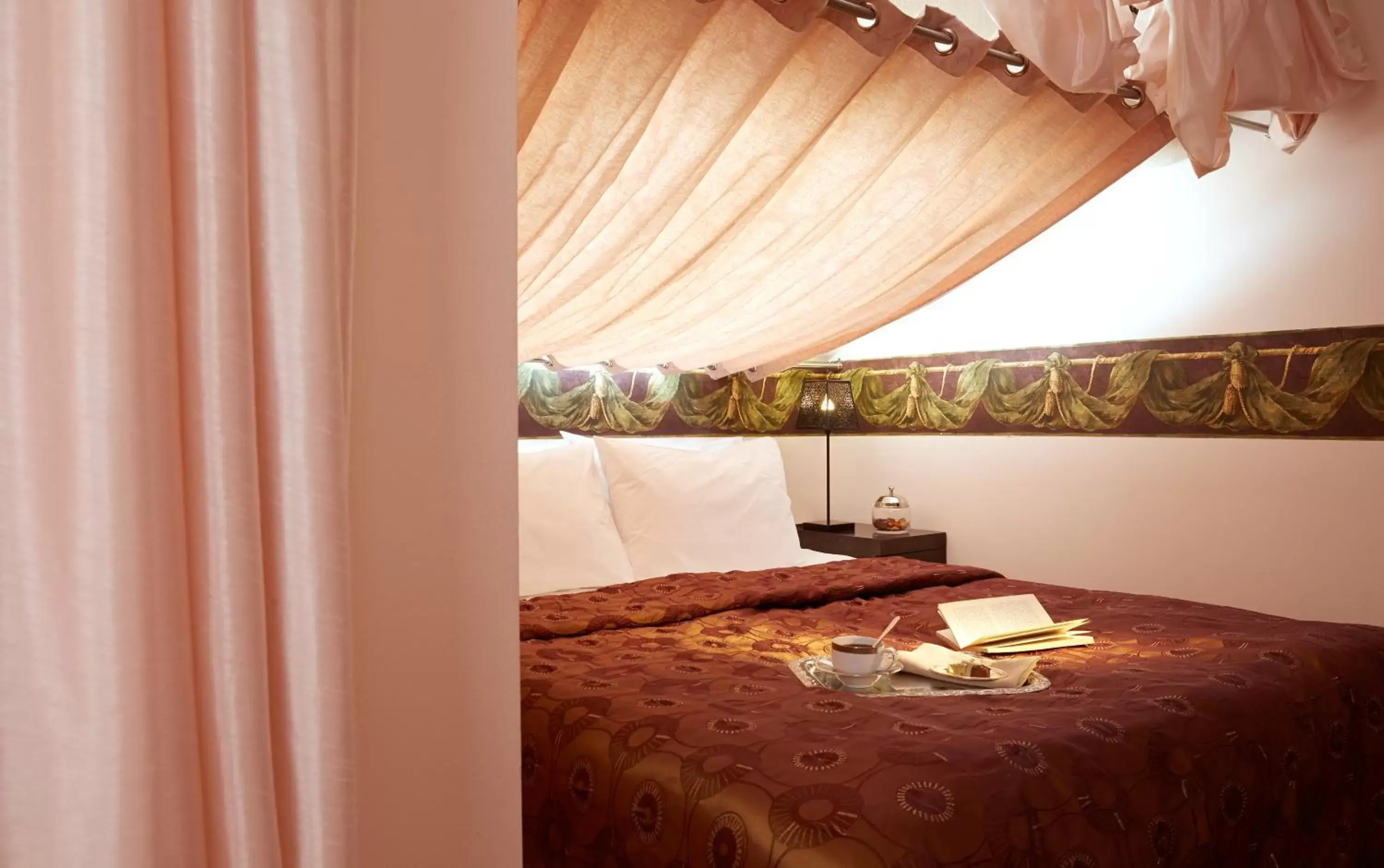 Prestige Suite in Premier Luxury Mountain Resort Prestige Suite in Premier Luxury Mountain Resort