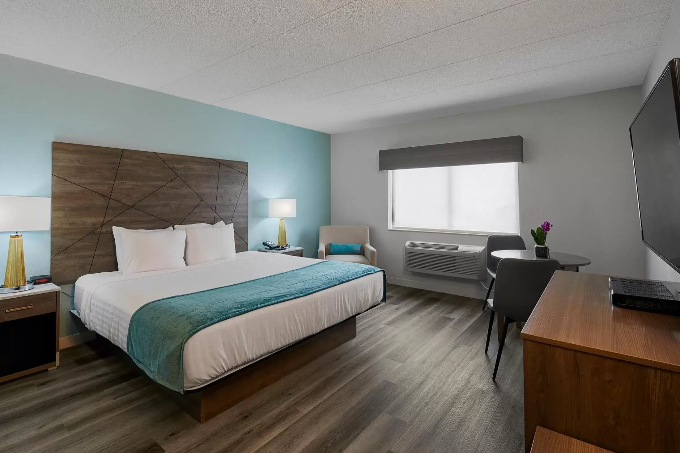 One King Bed, Non-Smoking in Inn At Rehoboth One King Bed, Non-Smoking in Inn At Rehoboth