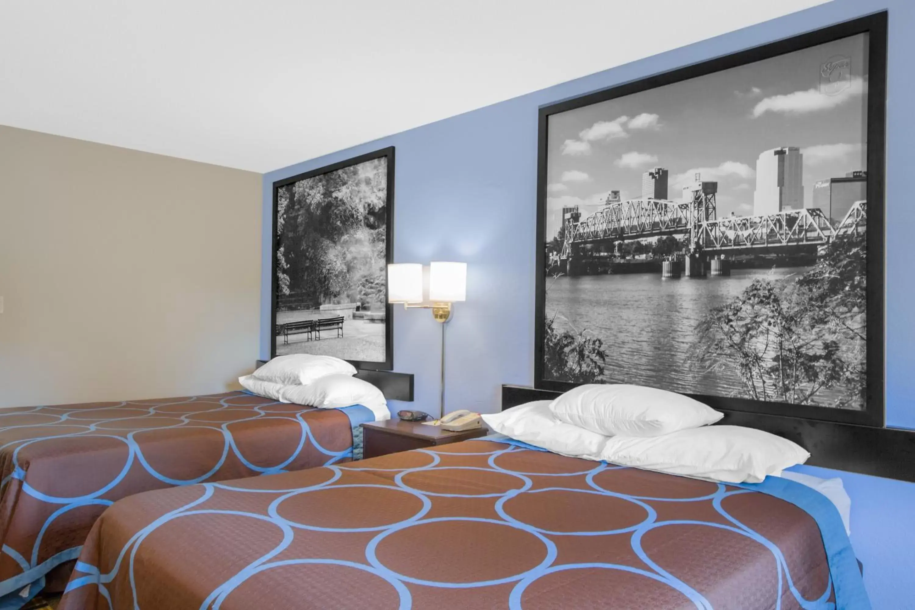 Queen Room with Two Queen Beds - Smoking in Super 8 by Wyndham Brinkley Queen Room with Two Queen Beds - Smoking in Super 8 by Wyndham Brinkley