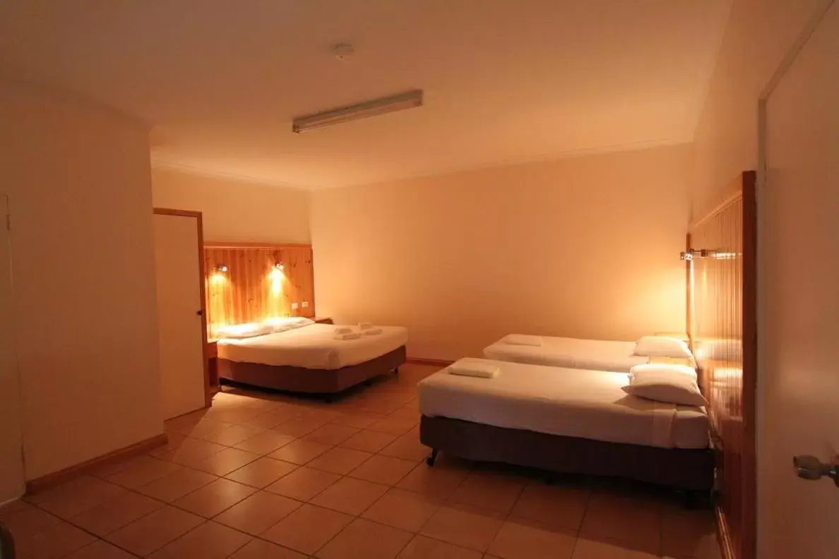 Family Room in Lazy River Motor Inn Family Room in Lazy River Motor Inn