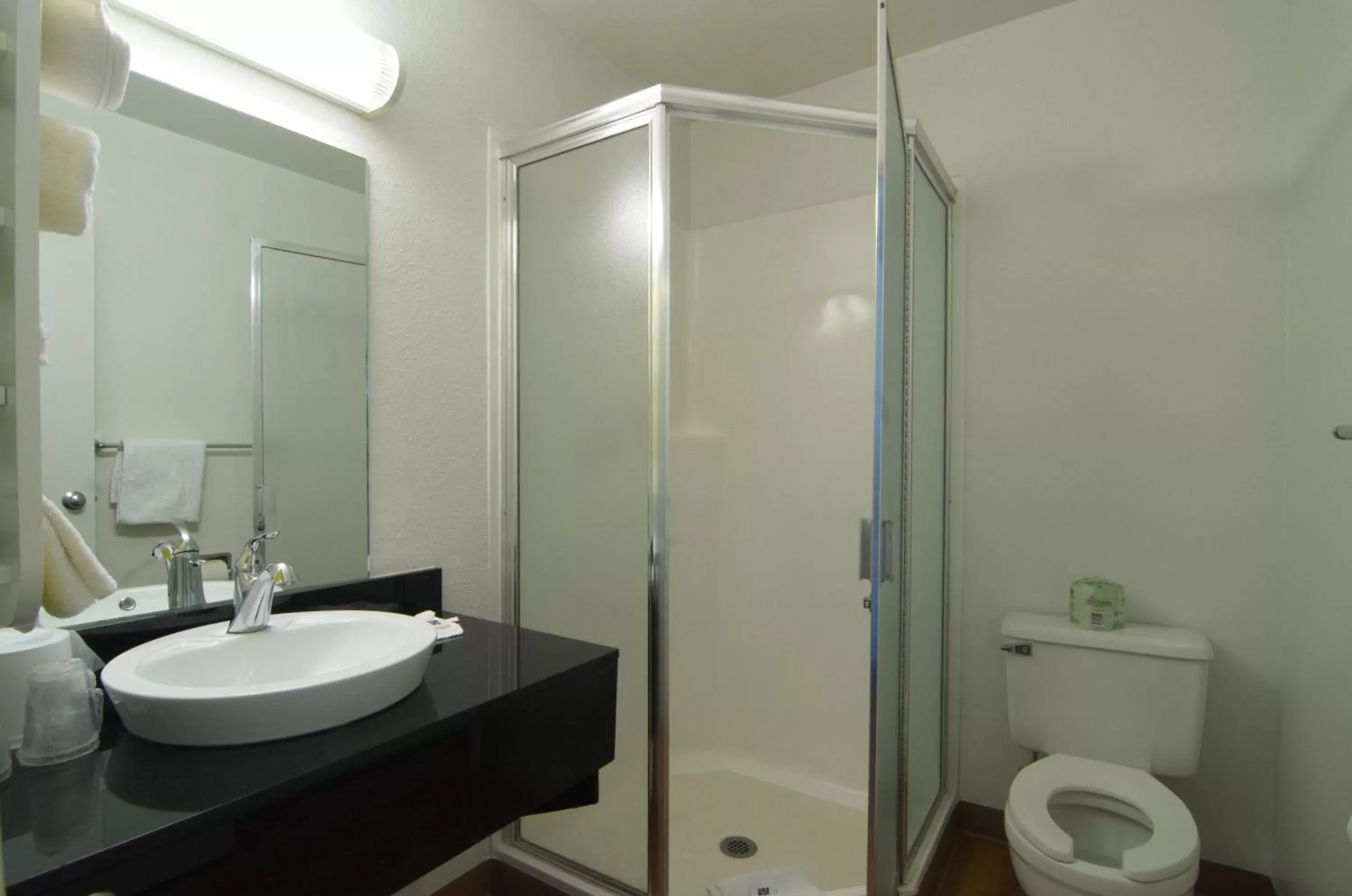 Deluxe Double Room in Motel 6-Indio, CA - Palm Springs Deluxe Double Room in Motel 6-Indio, CA - Palm Springs