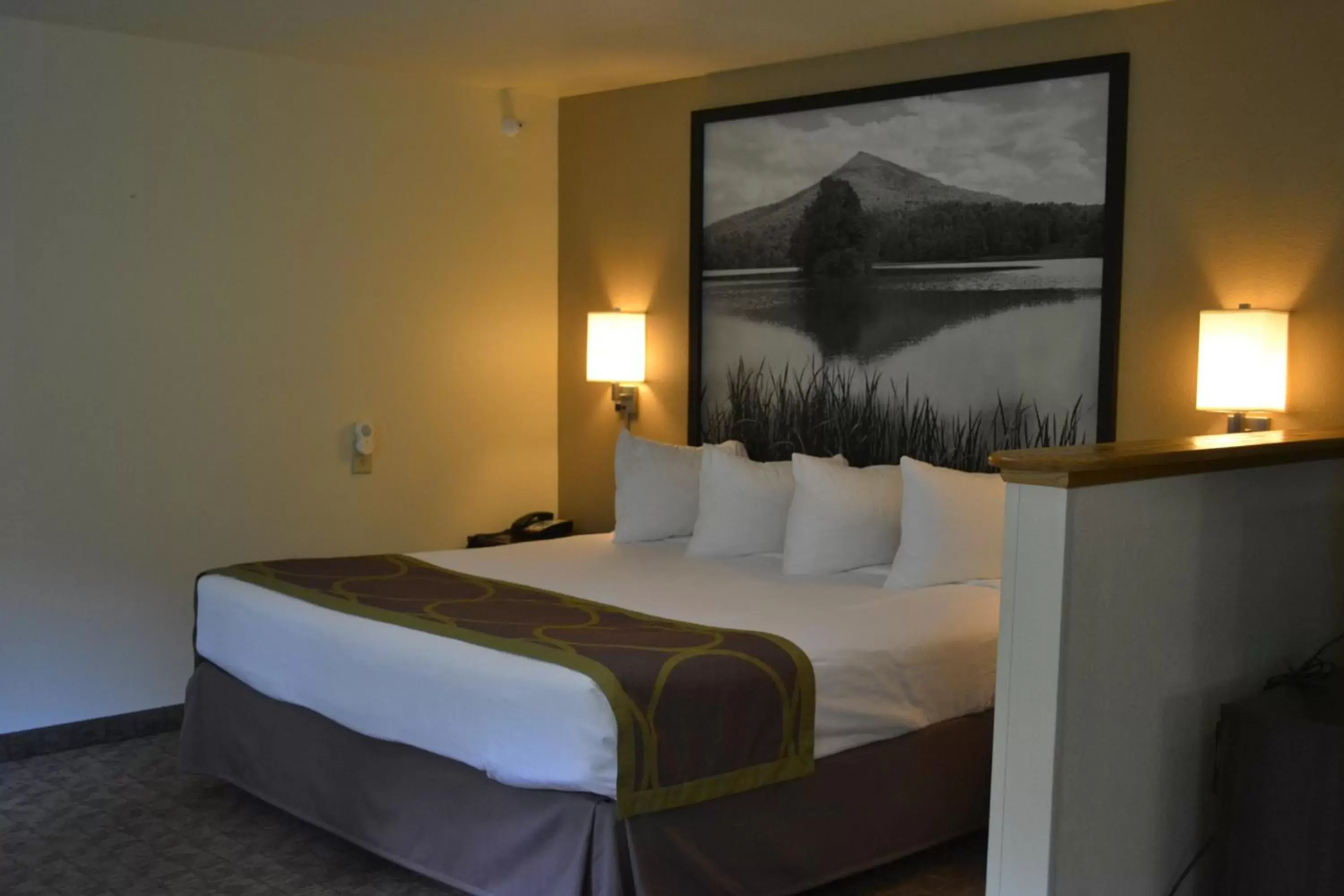 Super 8 by Wyndham Lebanon Super 8 by Wyndham Lebanon