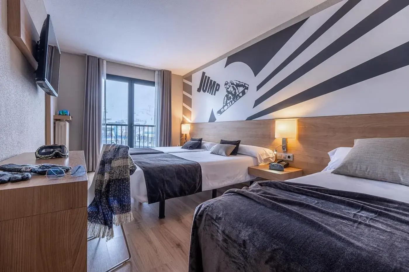 Single Room with Mountain View - single occupancy in Hotel Sporting Single Room with Mountain View - single occupancy in Hotel Sporting