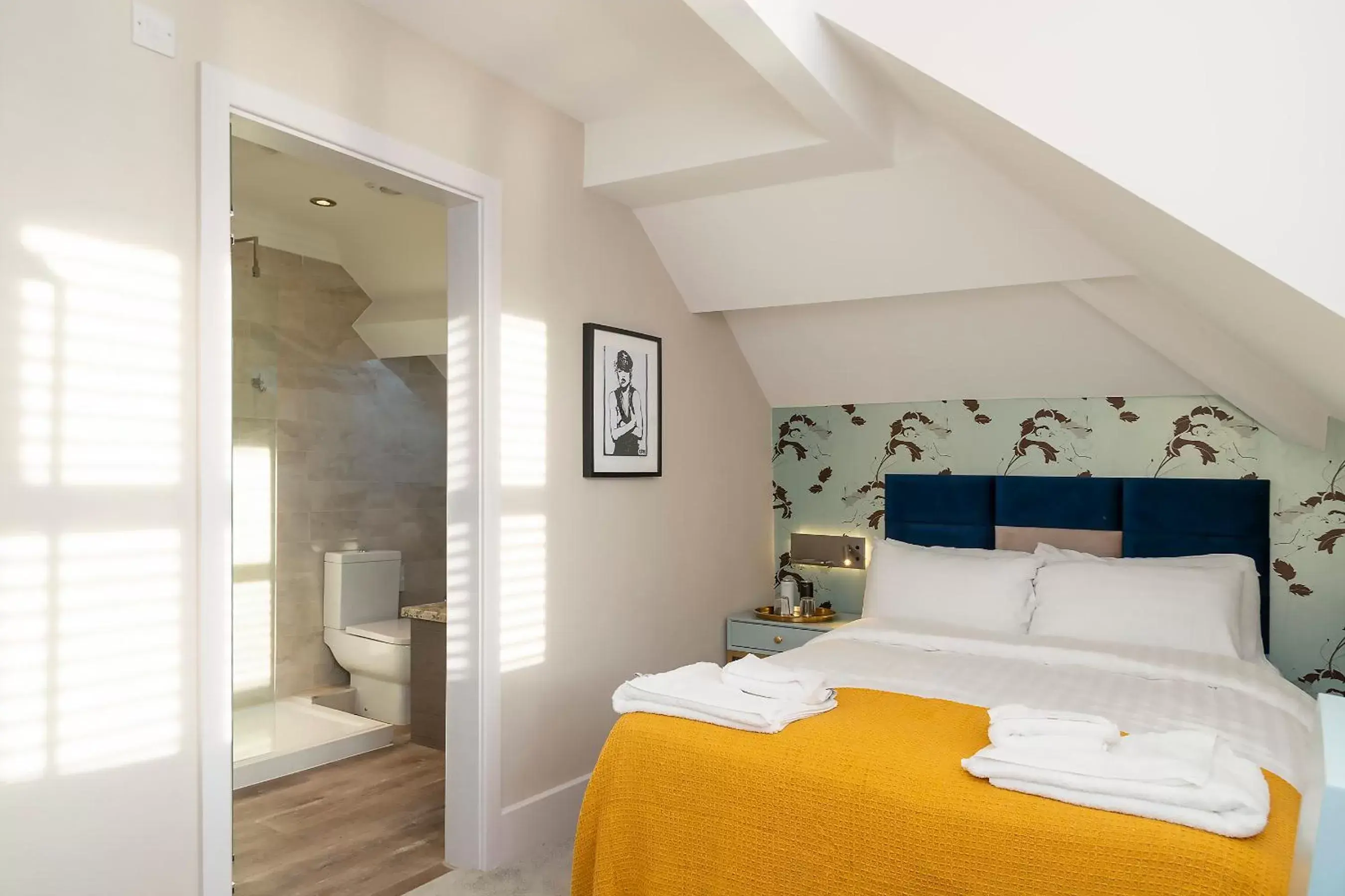 Photo of the whole room, Bed in The Psalter Photo of the whole room, Bed in The Psalter