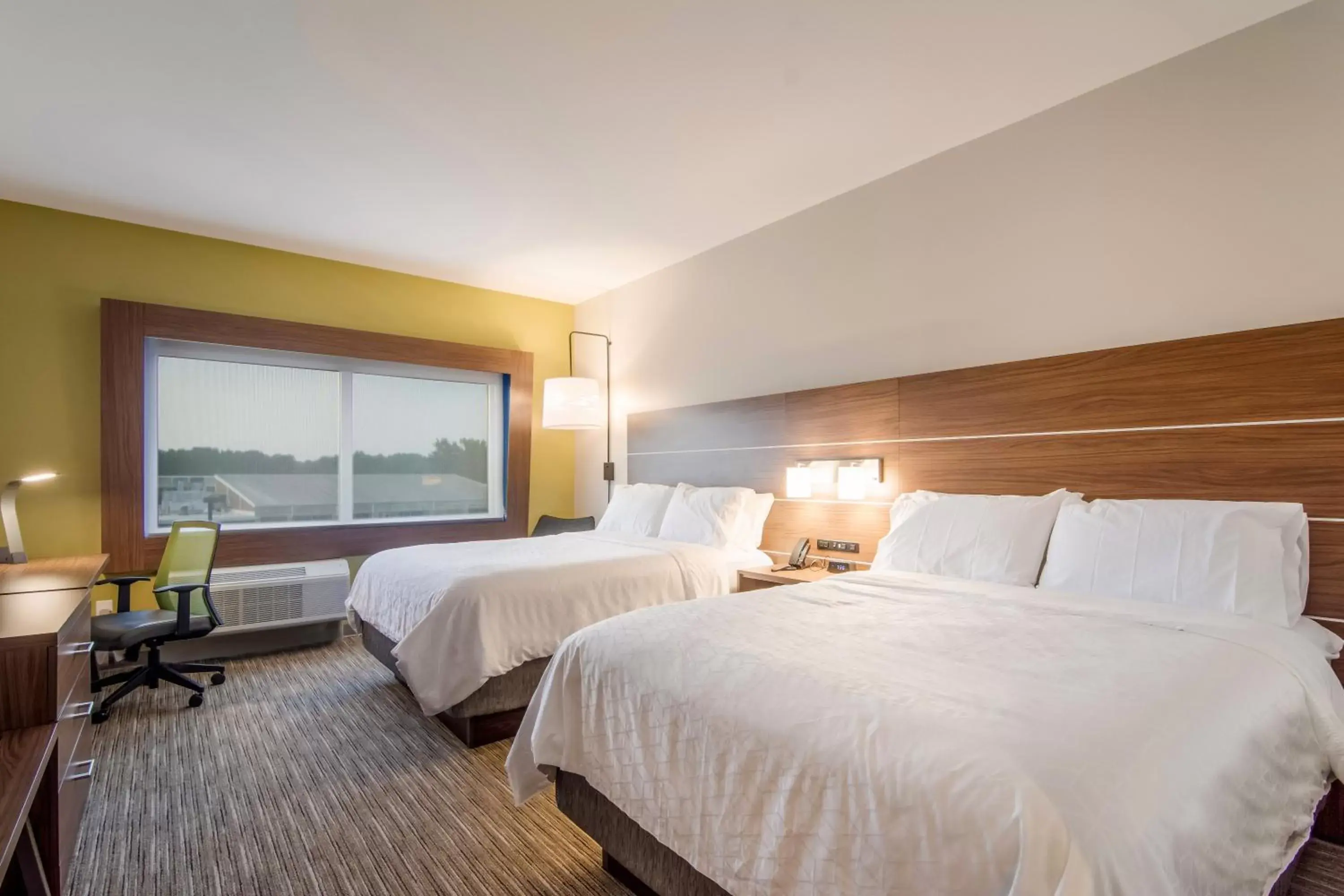 Queen Room with Two Queen Beds - Hearing Accessible/Non-Smoking in Holiday Inn Express & Suites - Asheboro, an IHG Hotel Queen Room with Two Queen Beds - Hearing Accessible/Non-Smoking in Holiday Inn Express & Suites - Asheboro, an IHG Hotel