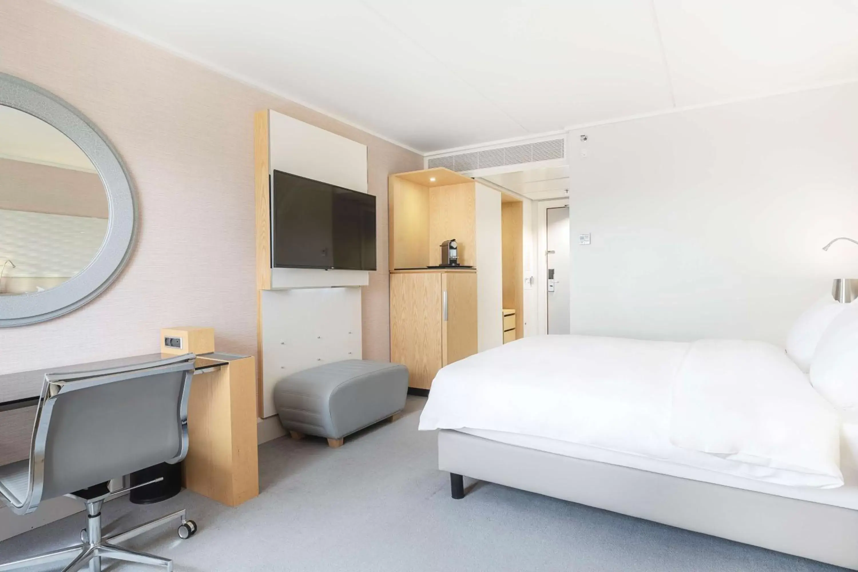 Superior Room with City View - High Floor in Radisson Blu Scandinavia Hotel Aarhus Superior Room with City View - High Floor in Radisson Blu Scandinavia Hotel Aarhus