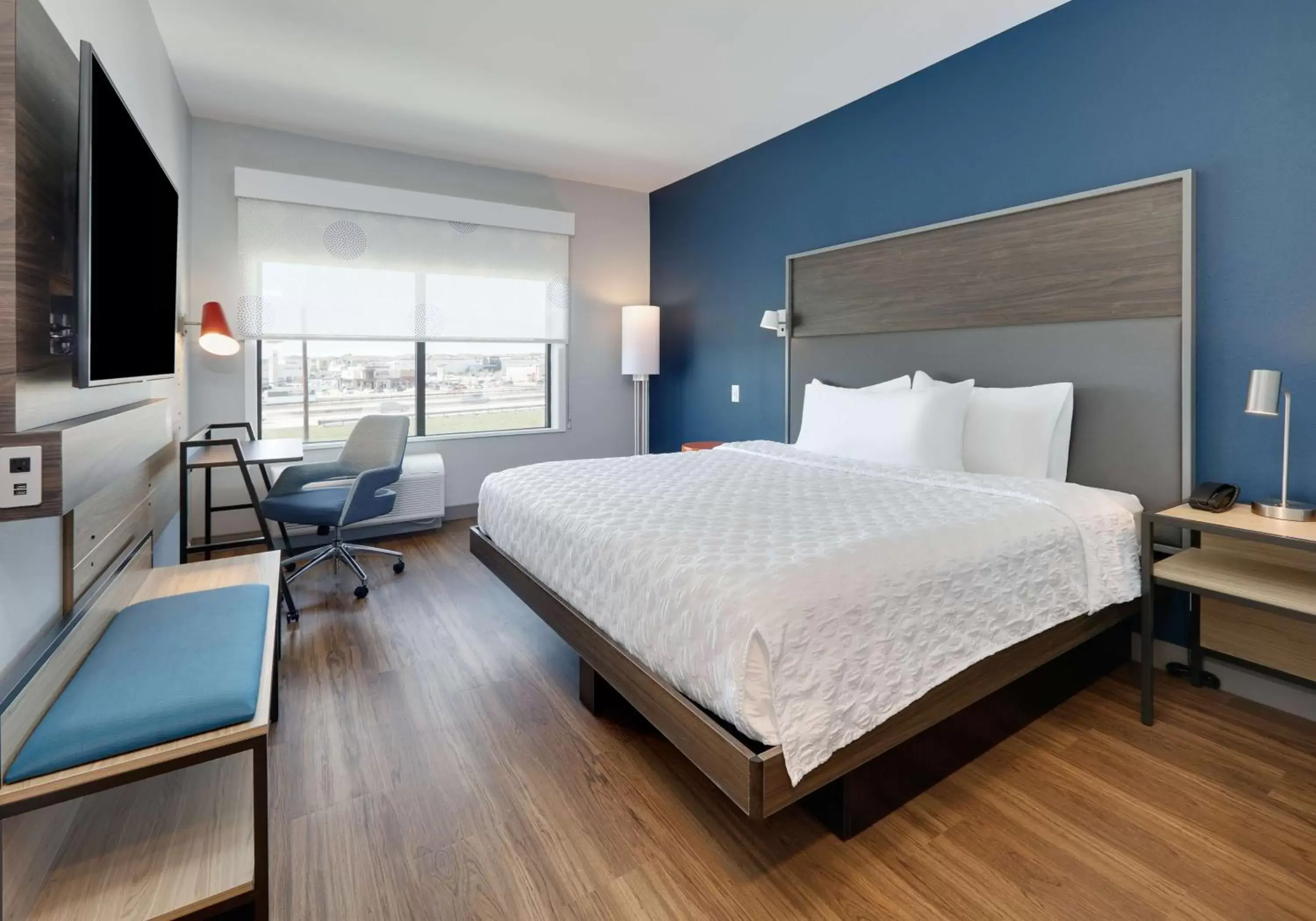 King Room - Hearing Access in Tru By Hilton Euless Dfw West, Tx King Room - Hearing Access in Tru By Hilton Euless Dfw West, Tx