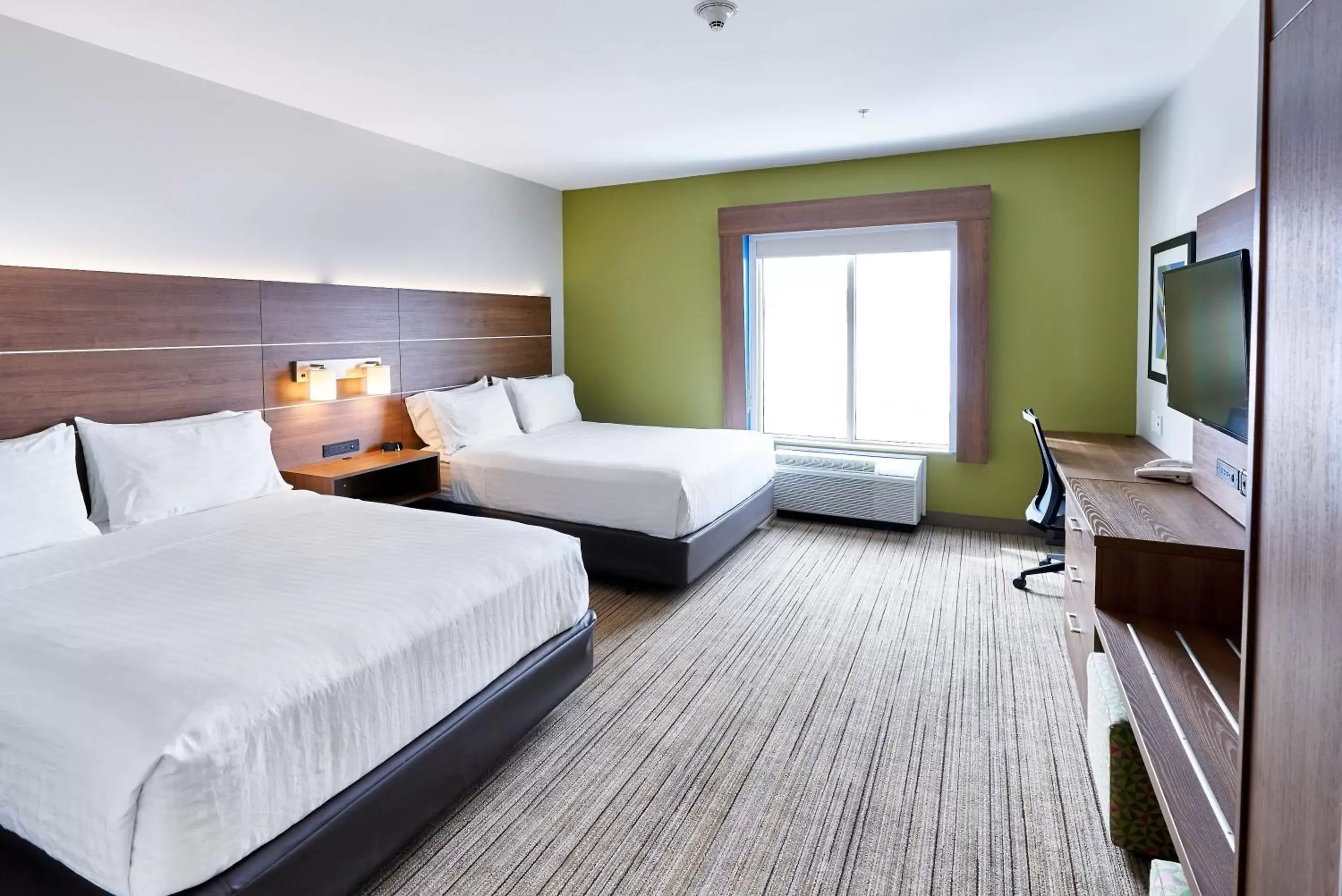 Queen Room with Two Queen Beds - Disability Access/Non-Smoking in Holiday Inn Express Hotel & Suites Dieppe Airport, an IHG Hotel Queen Room with Two Queen Beds - Disability Access/Non-Smoking in Holiday Inn Express Hotel & Suites Dieppe Airport, an IHG Hotel