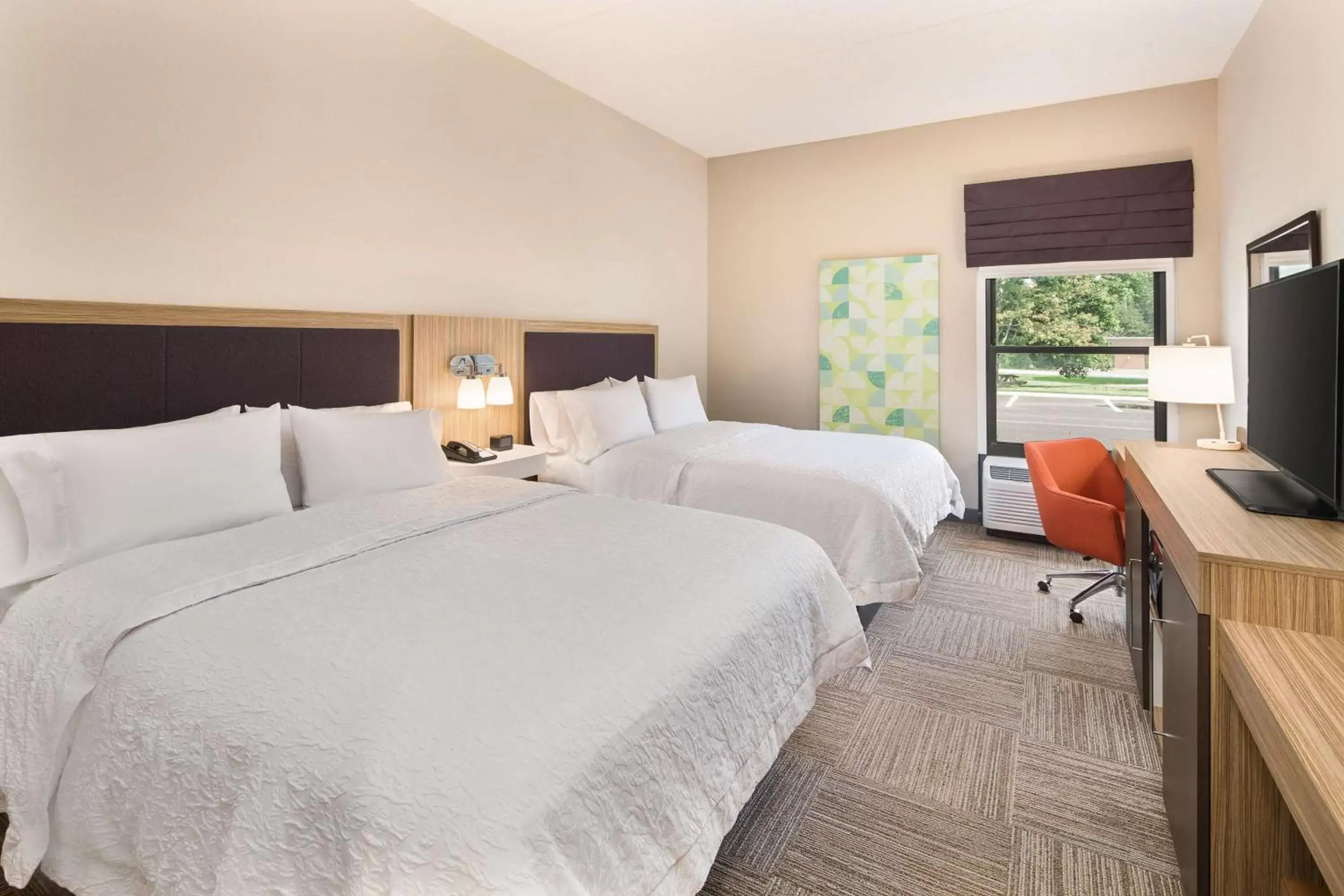 Queen Room with Two Queen Beds - Non-Smoking in Hampton Inn Lagrange near Callaway Gardens Queen Room with Two Queen Beds - Non-Smoking in Hampton Inn Lagrange near Callaway Gardens