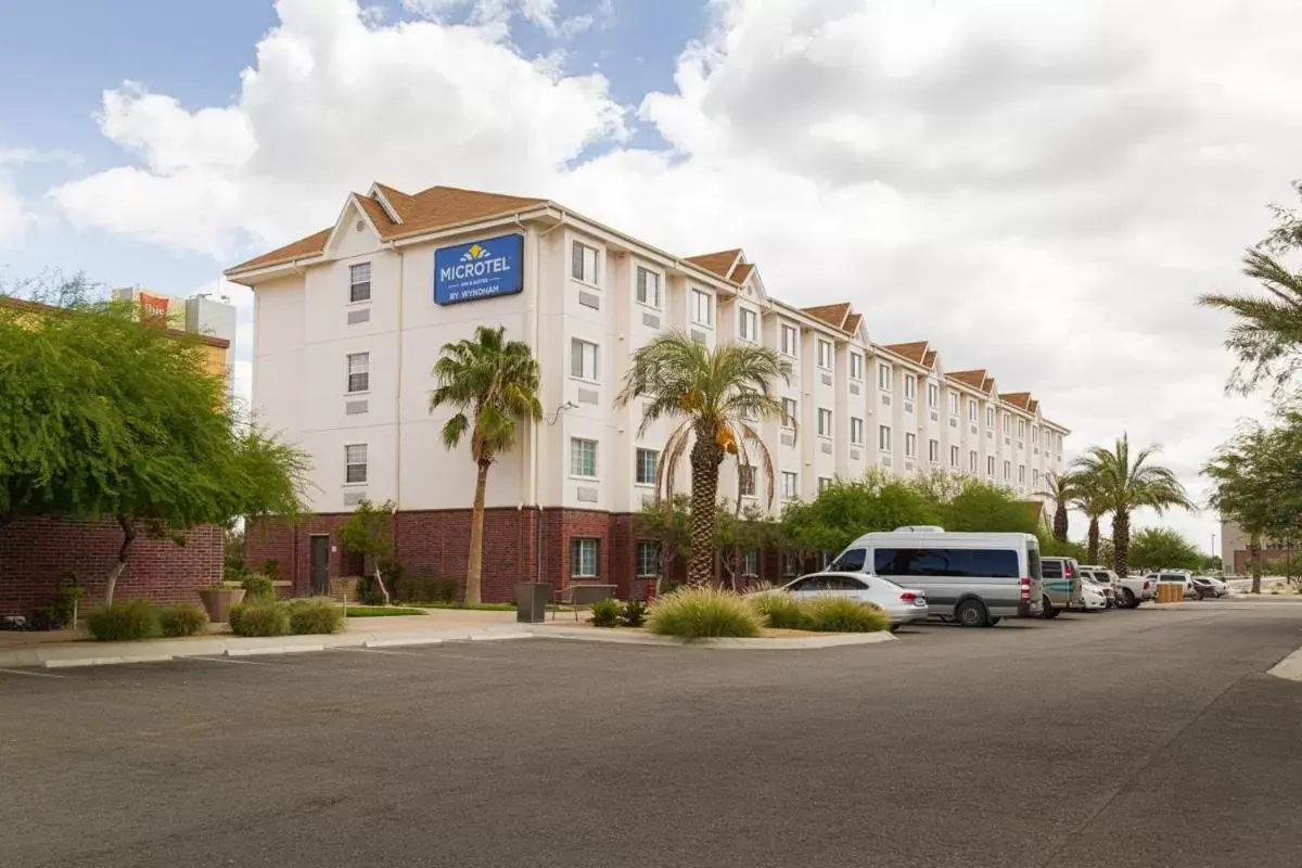 Microtel Inn and Suites by Wyndham Ciudad Juarez, US Consulate Microtel Inn and Suites by Wyndham Ciudad Juarez, US Consulate