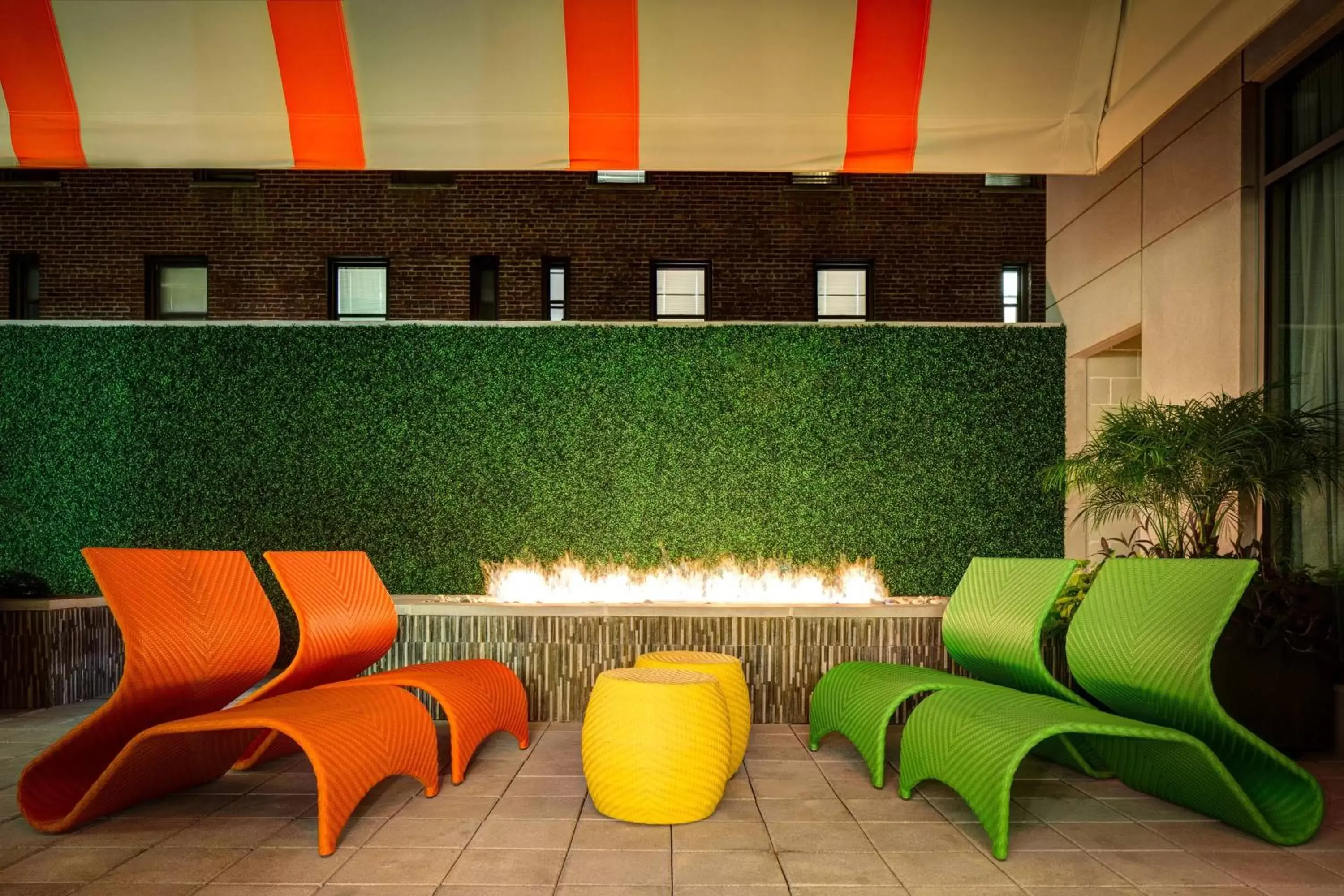 Courtyard by Marriott Washington, D.C./Foggy Bottom Courtyard by Marriott Washington, D.C./Foggy Bottom