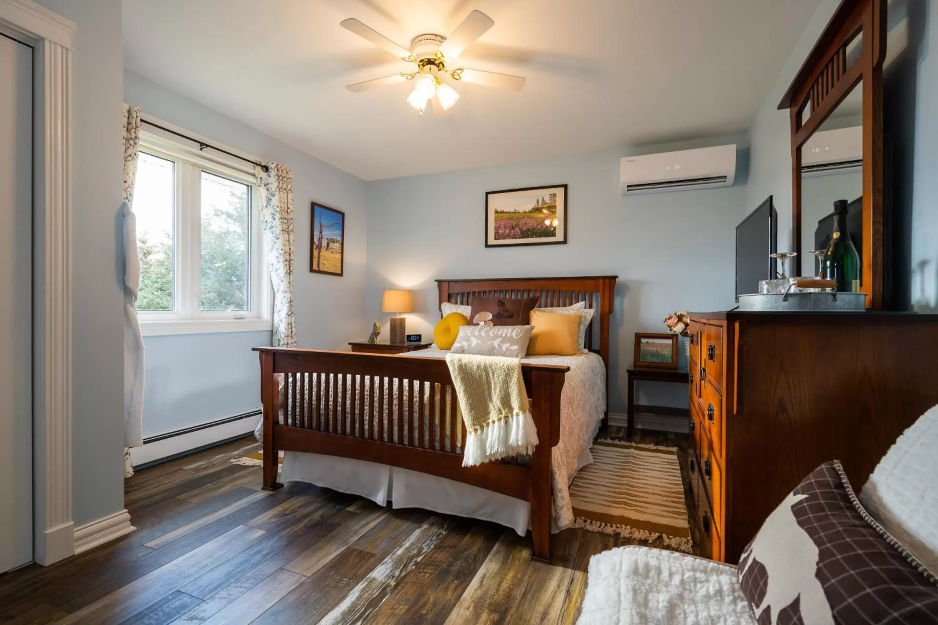 Baker Shore Bed and Breakfast Baker Shore Bed and Breakfast